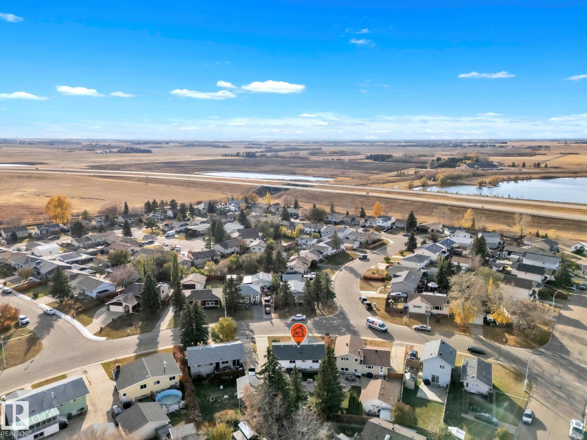 Photo 58 at 10606 97 Avenue, Morinville