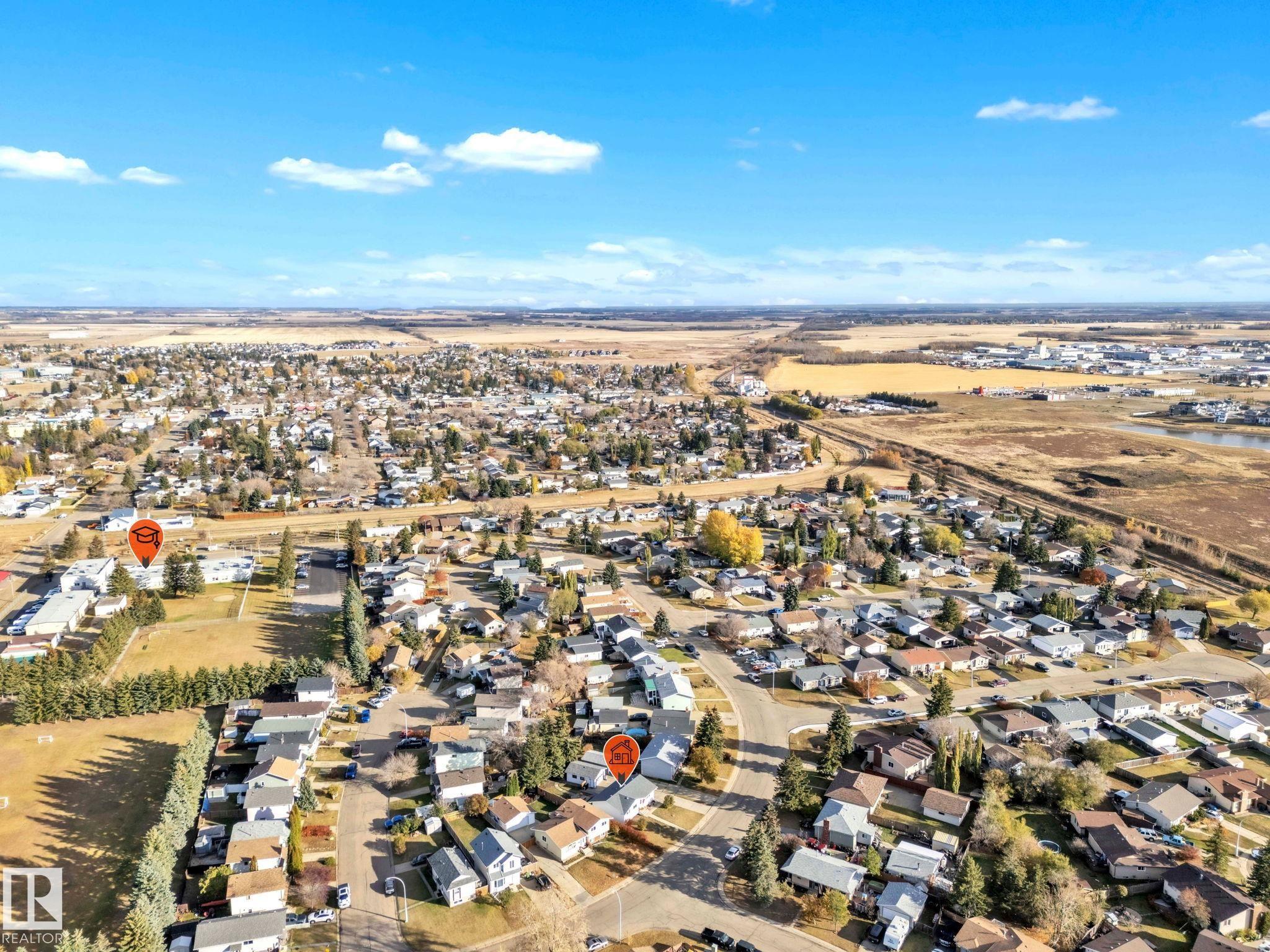 Photo 60 at 10606 97 Avenue, Morinville