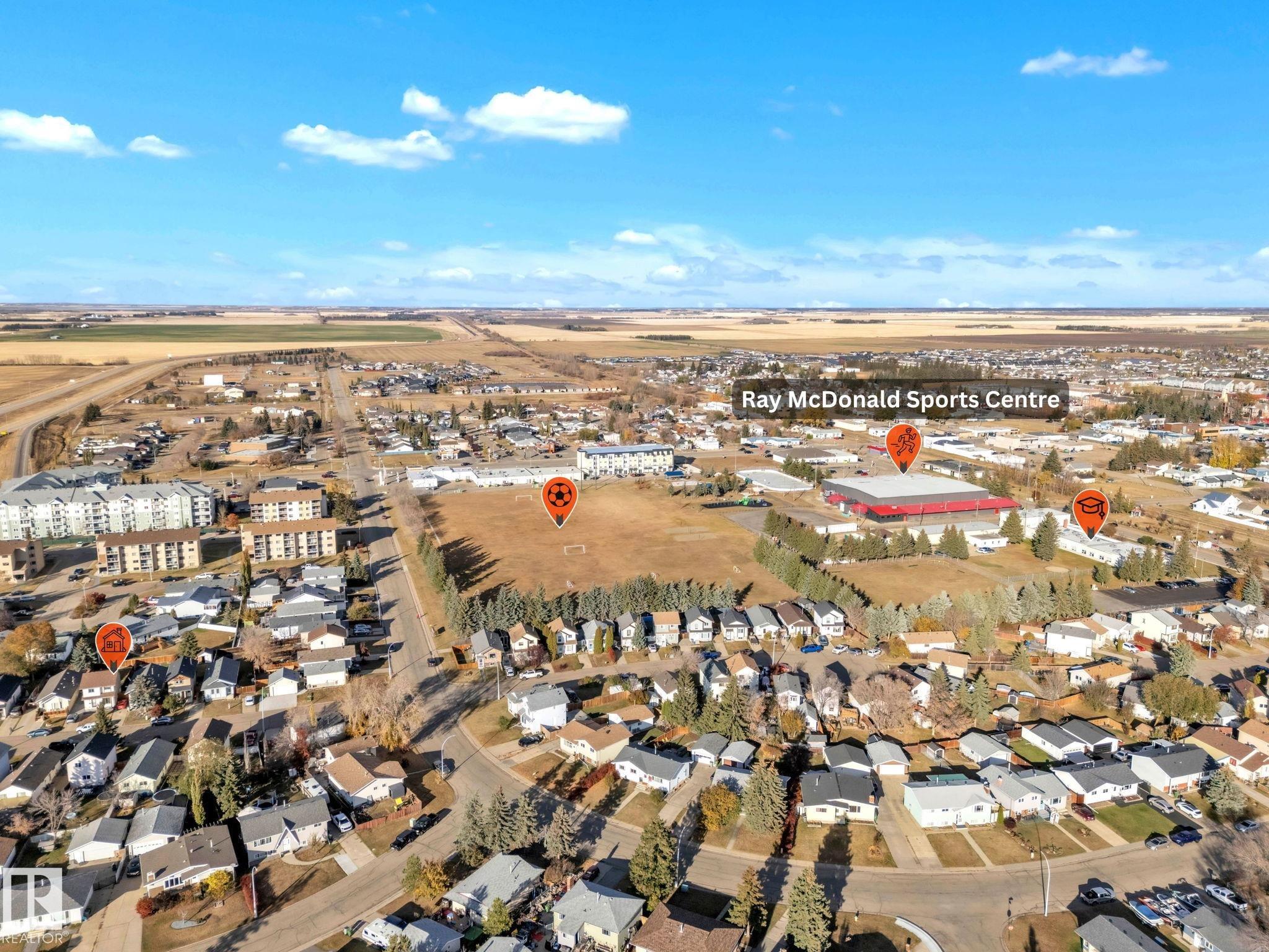 Photo 63 at 10606 97 Avenue, Morinville