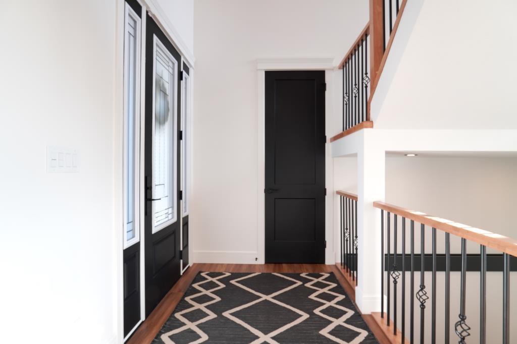 Picture for 16615 32 AV SW