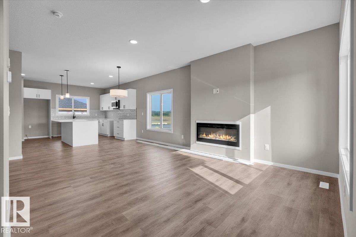 41 Eton Link, Easton, Spruce Grove photo number 2