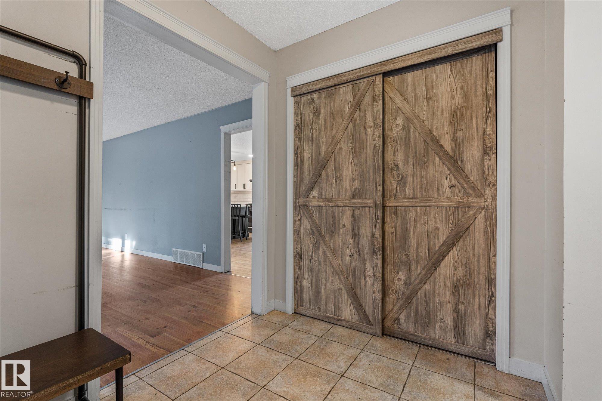 Photo 13 at 12 - 27420 Twp Road 540, Grandmuir Estates, Rural Parkland County