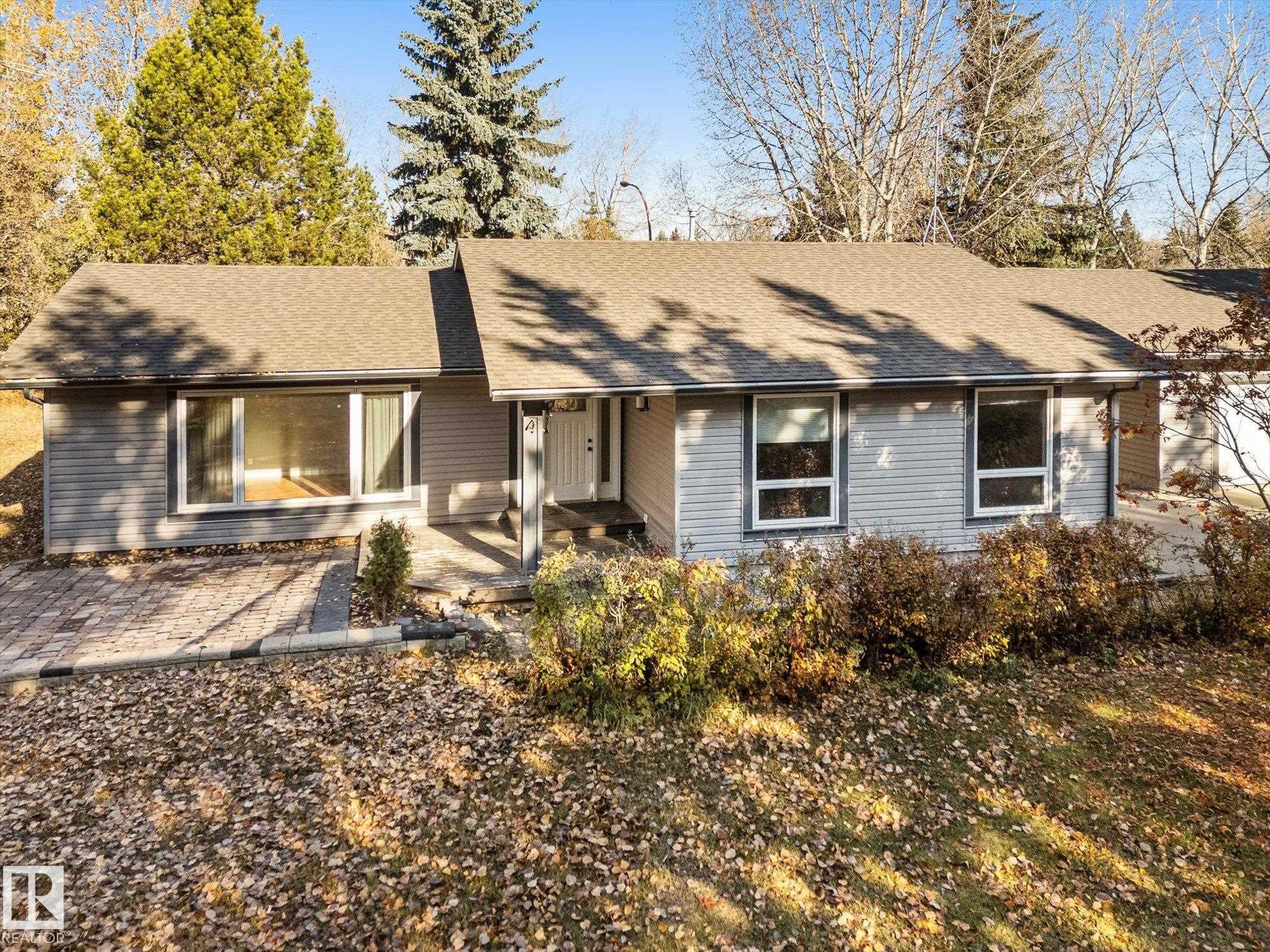 Photo 8 at 12 - 27420 Twp Road 540, Grandmuir Estates, Rural Parkland County