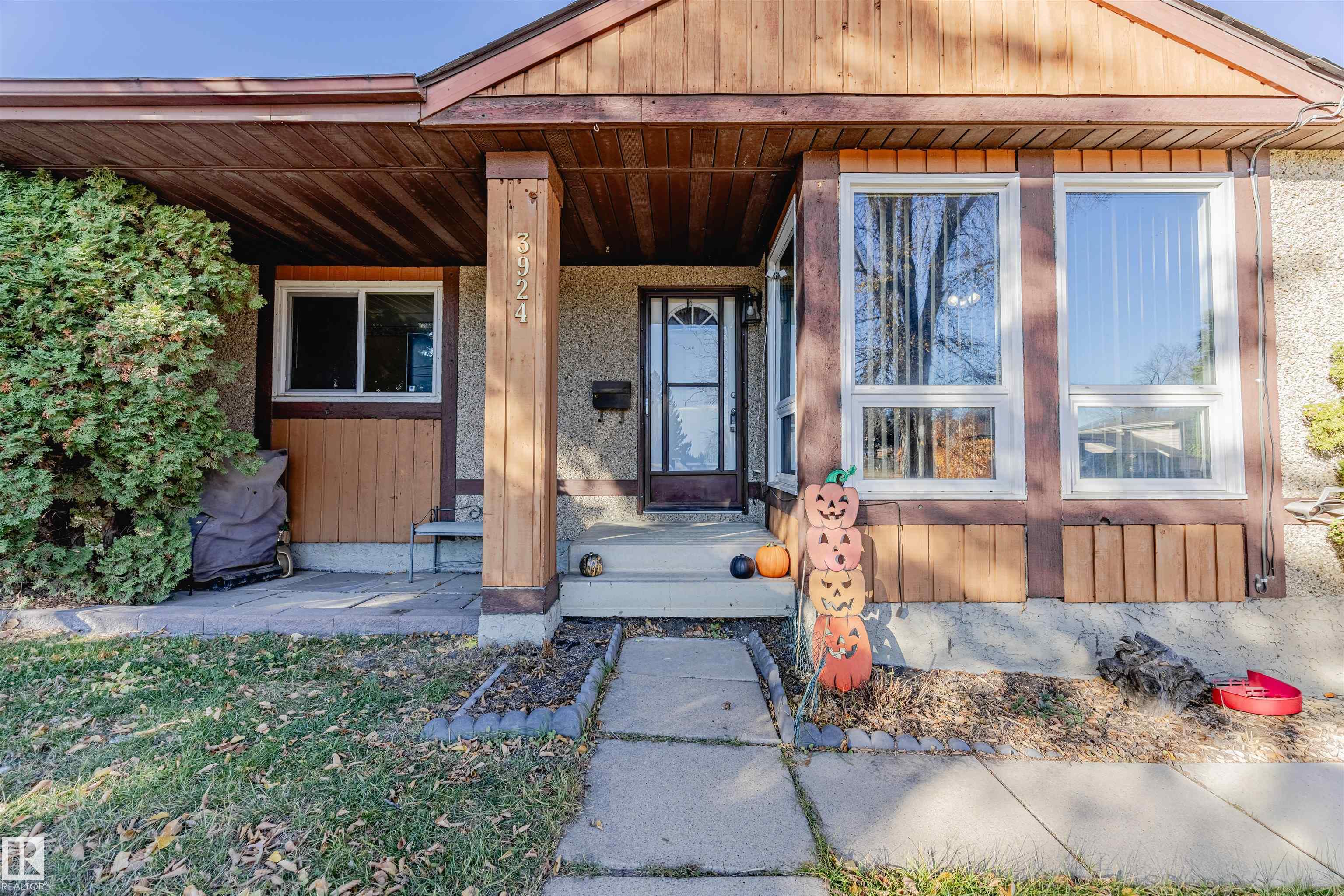 Picture for 3924 55 ST NW