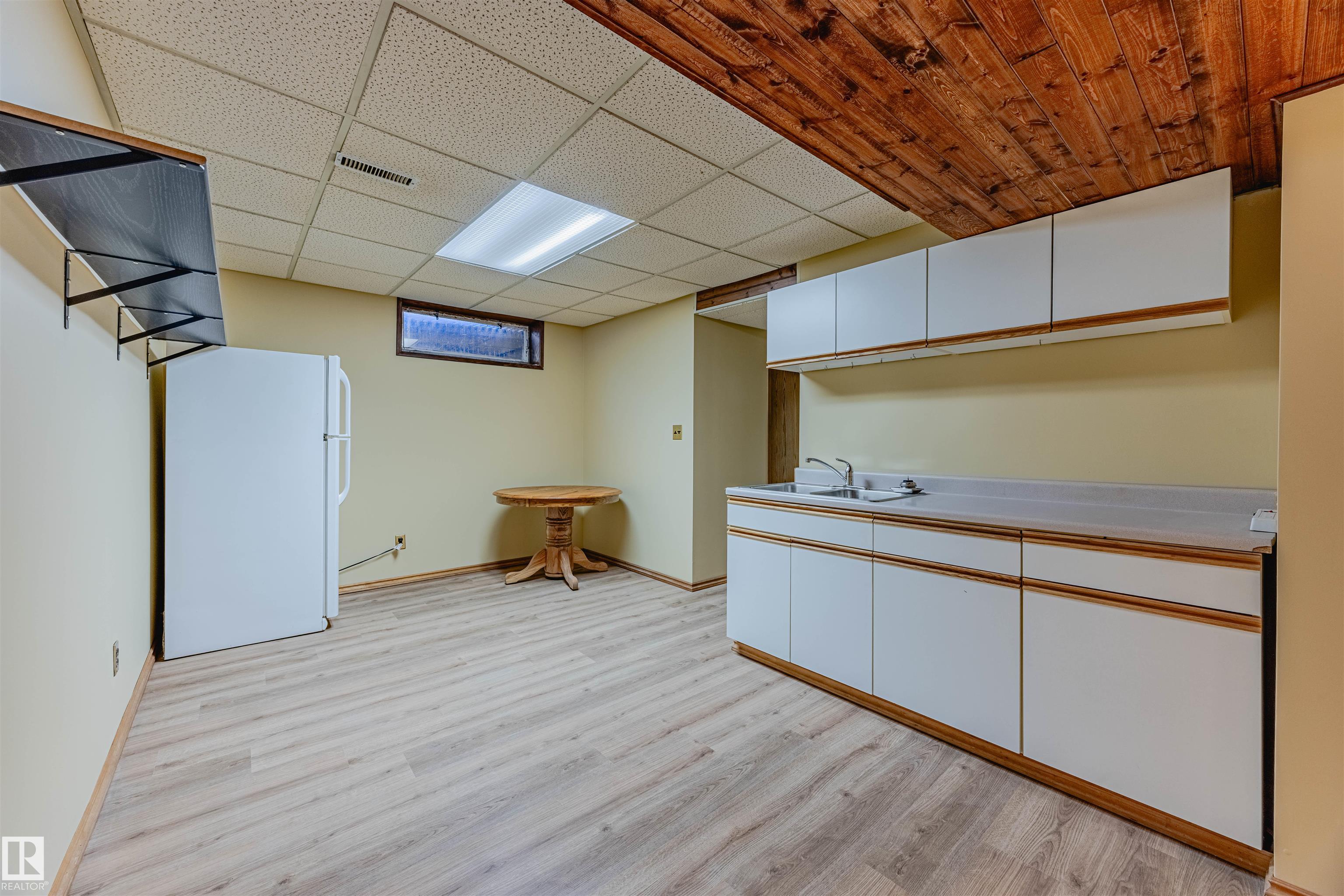 Photo 29 at 3924 55 Street NW, Greenview, Edmonton