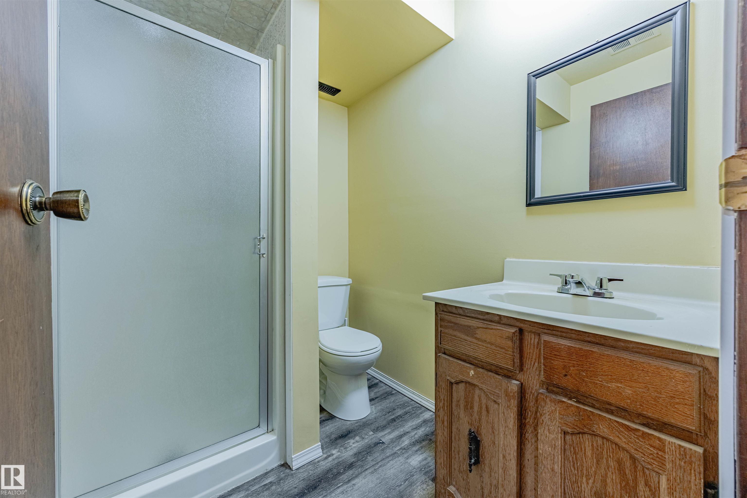 Photo 31 at 3924 55 Street NW, Greenview, Edmonton