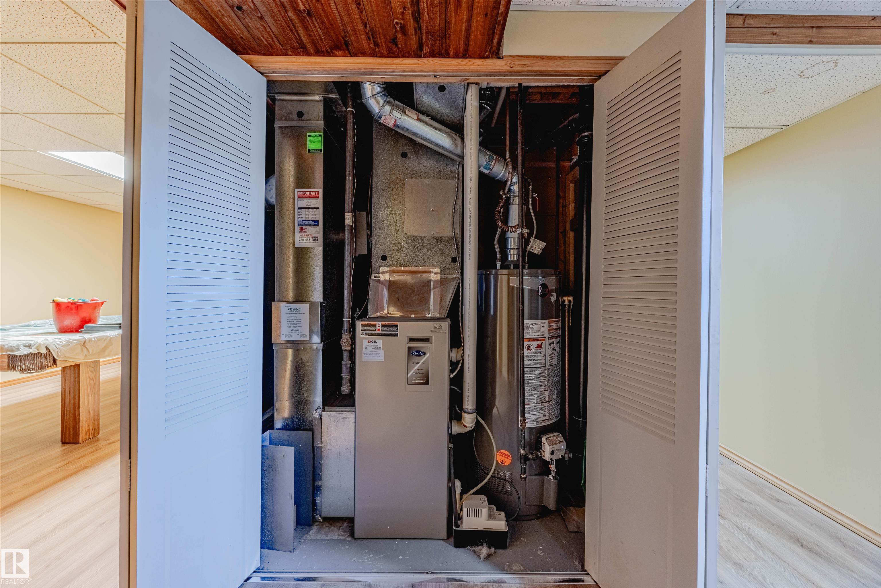 Photo 33 at 3924 55 Street NW, Greenview, Edmonton