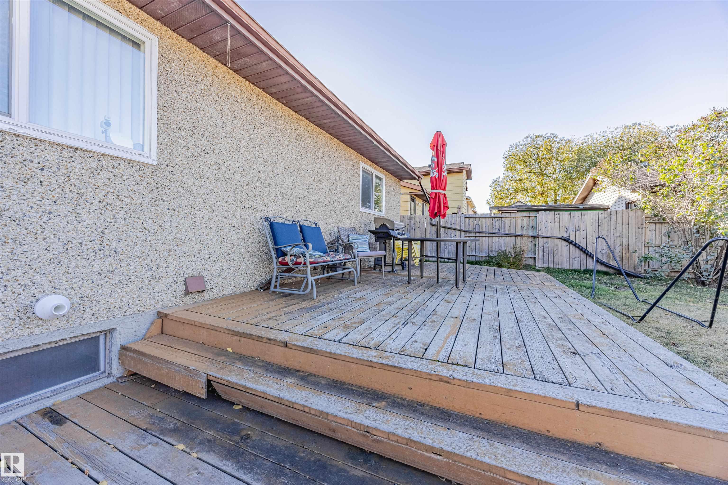 Photo 35 at 3924 55 Street NW, Greenview, Edmonton