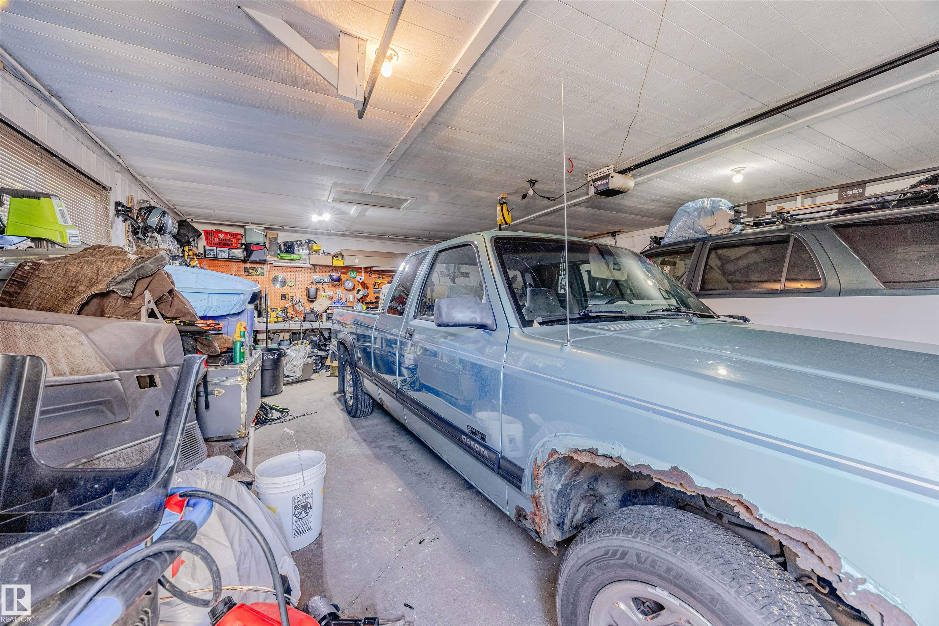 Photo 37 at 3924 55 Street NW, Greenview, Edmonton