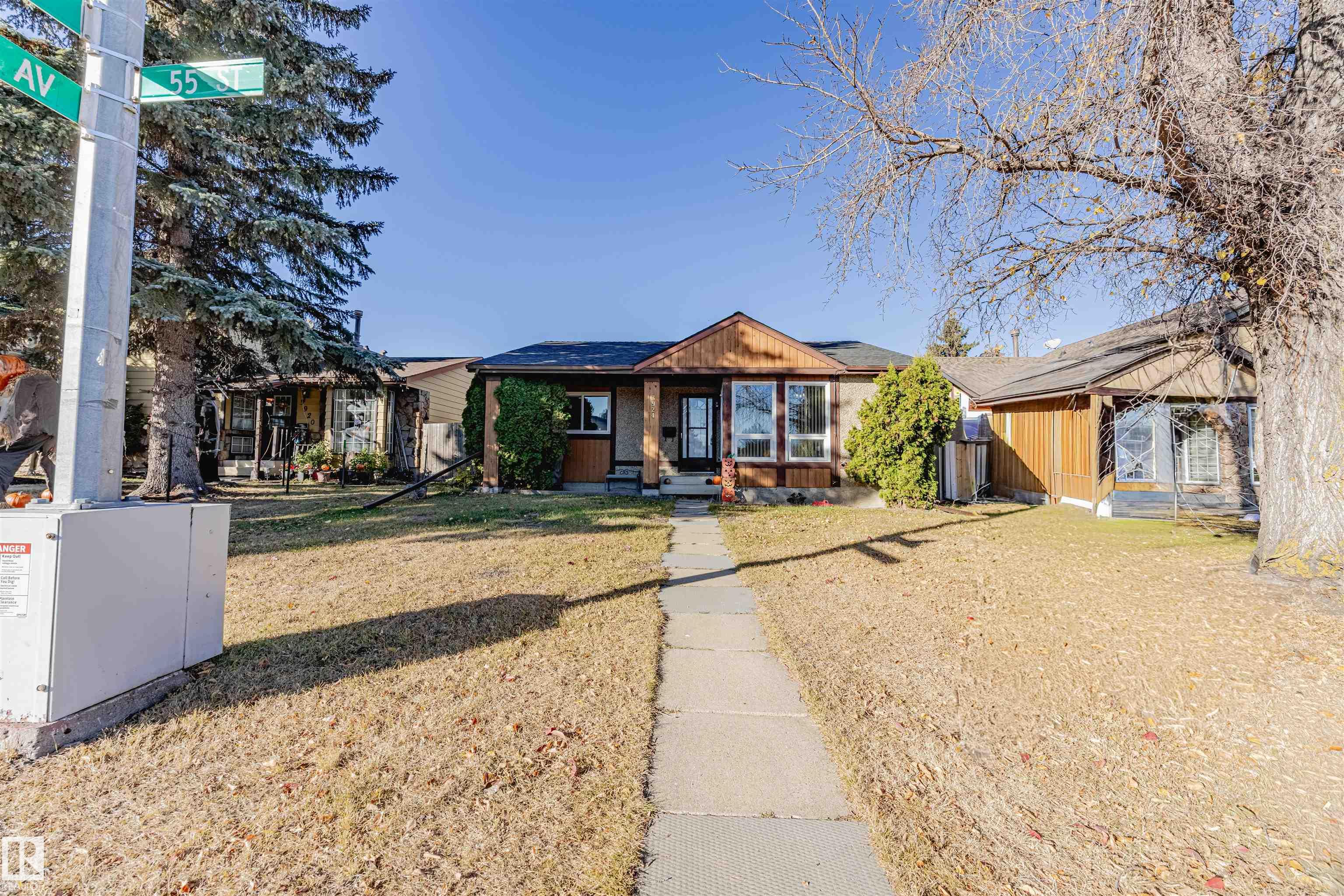 Photo 40 at 3924 55 Street NW, Greenview, Edmonton