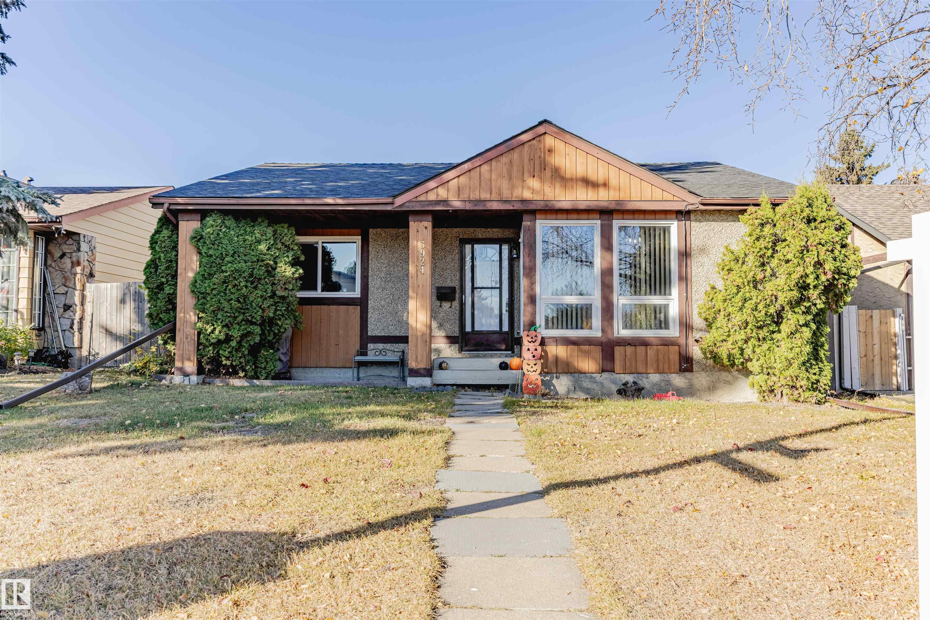 Photo 41 at 3924 55 Street NW, Greenview, Edmonton