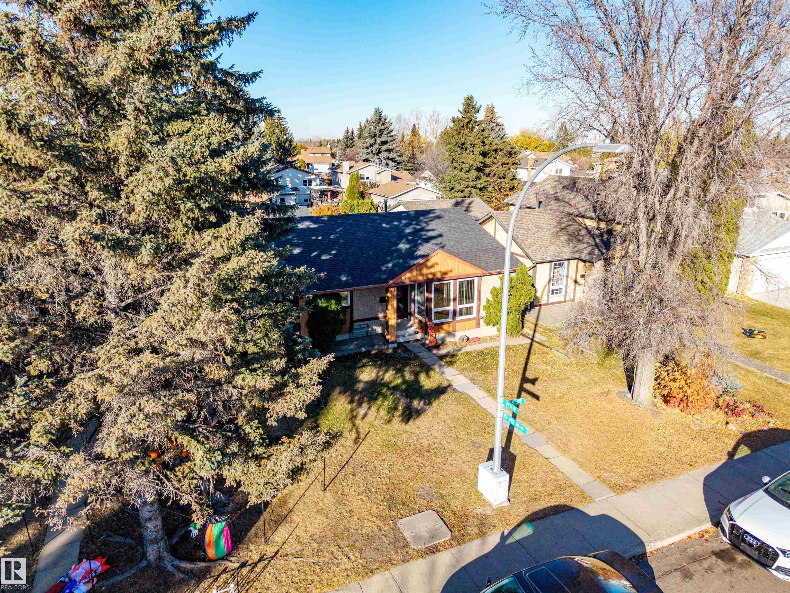 Photo 45 at 3924 55 Street NW, Greenview, Edmonton
