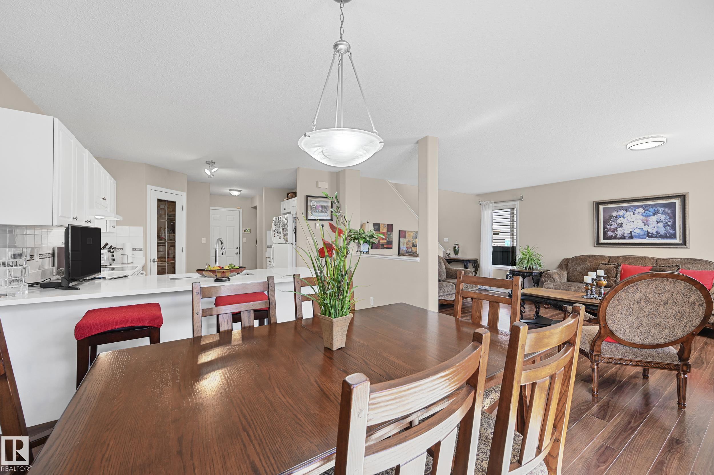 Photo 6 at 3371 25 Avenue NW, Silver Berry, Edmonton