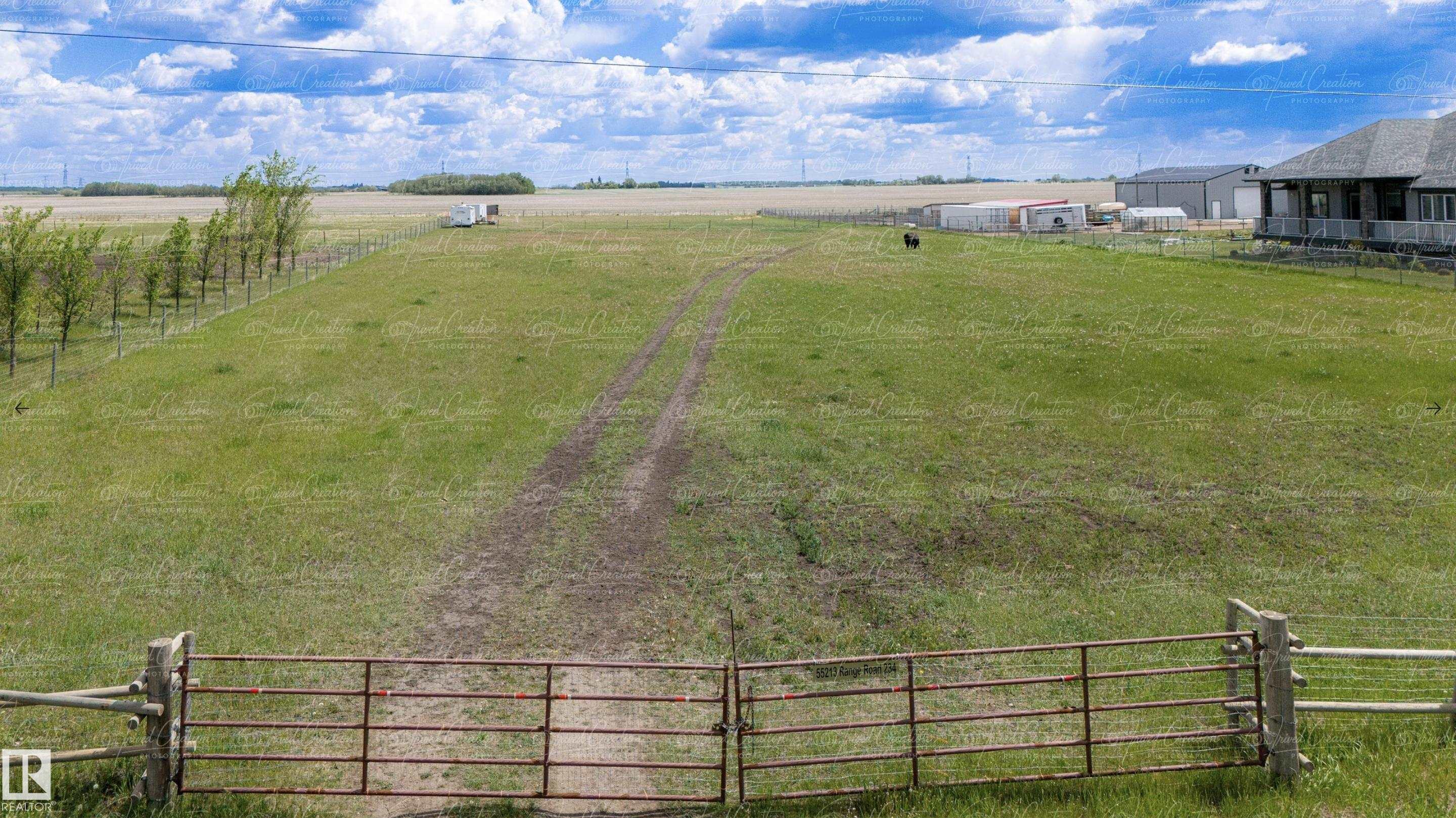 Photo 5 at 55213 Rge Road 234, None, Rural Sturgeon County