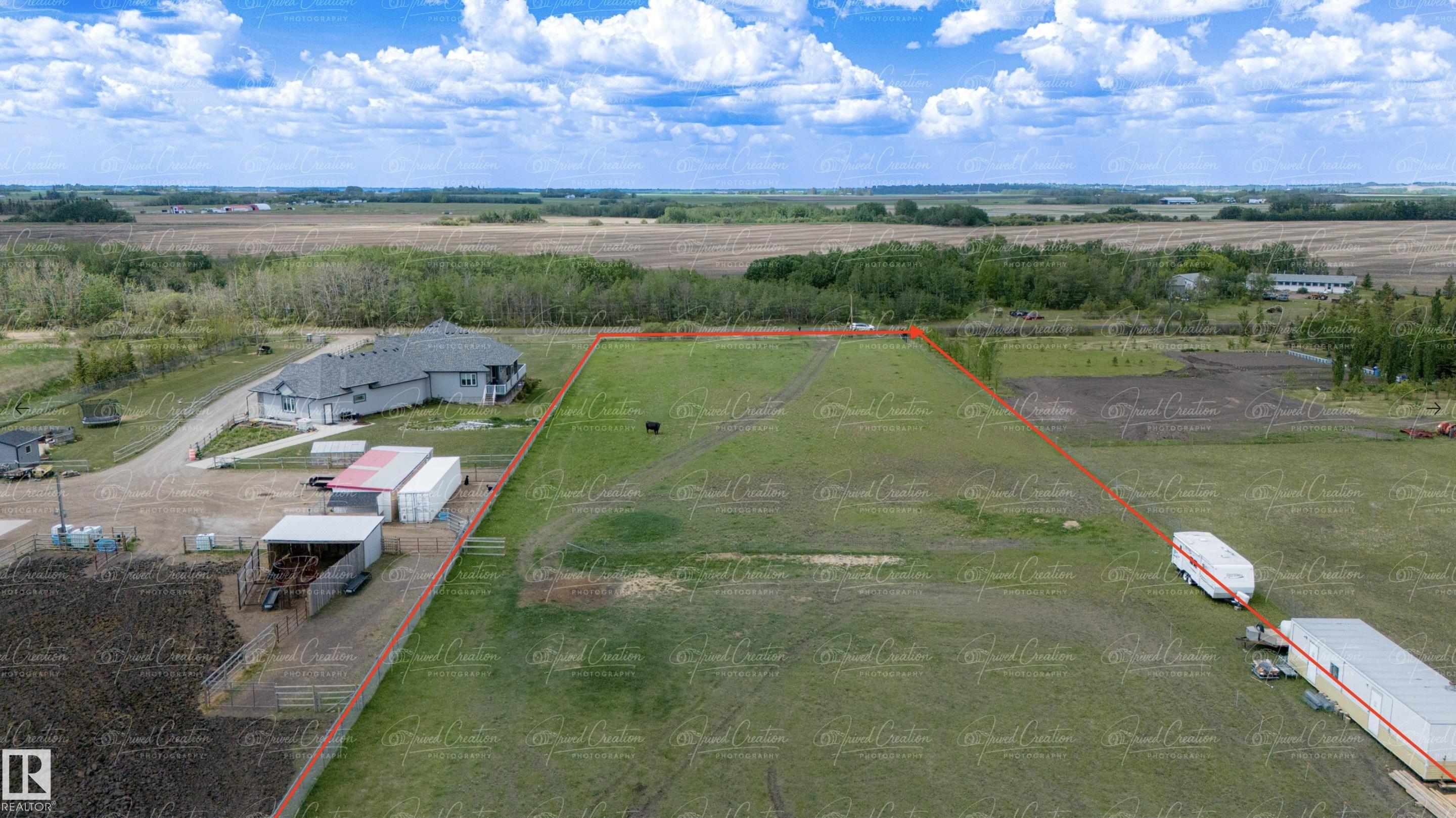 Photo 10 at 55213 Rge Road 234, None, Rural Sturgeon County