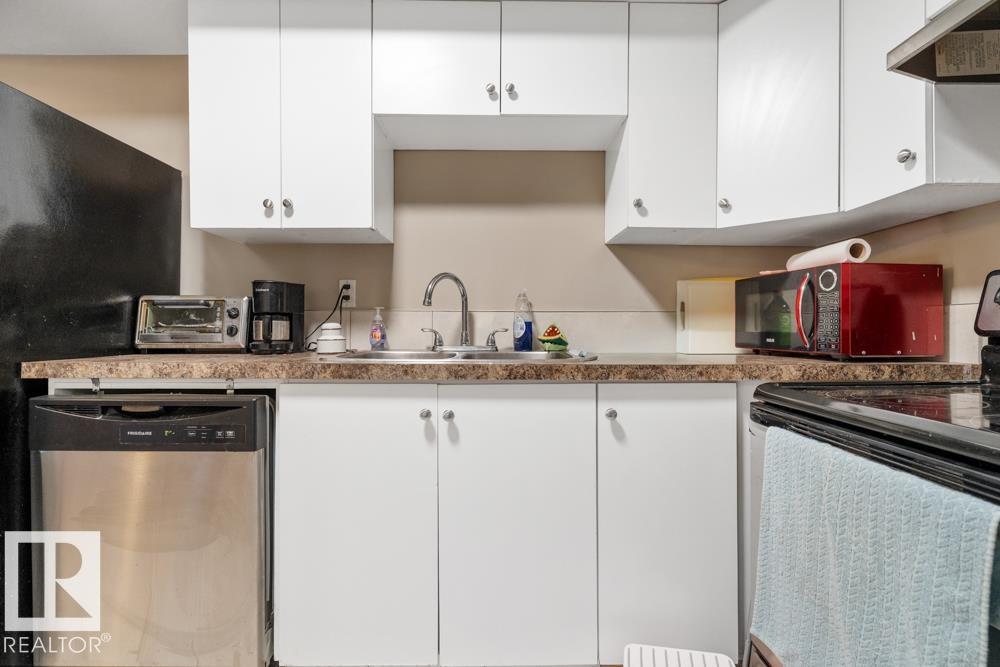 Photo 24 at 12135 &12137 124 Street NW, Prince Charles, Edmonton