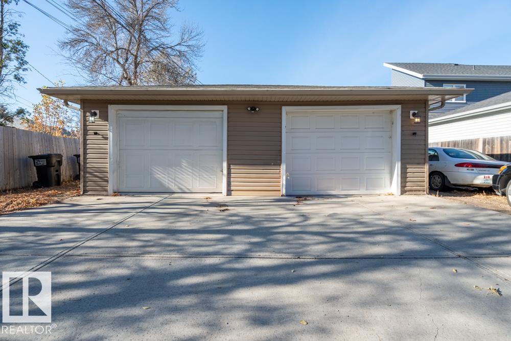 Photo 37 at 12135 &12137 124 Street NW, Prince Charles, Edmonton