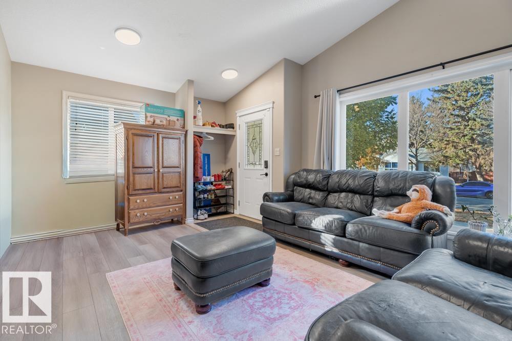 Photo 6 at 12135 &12137 124 Street NW, Prince Charles, Edmonton