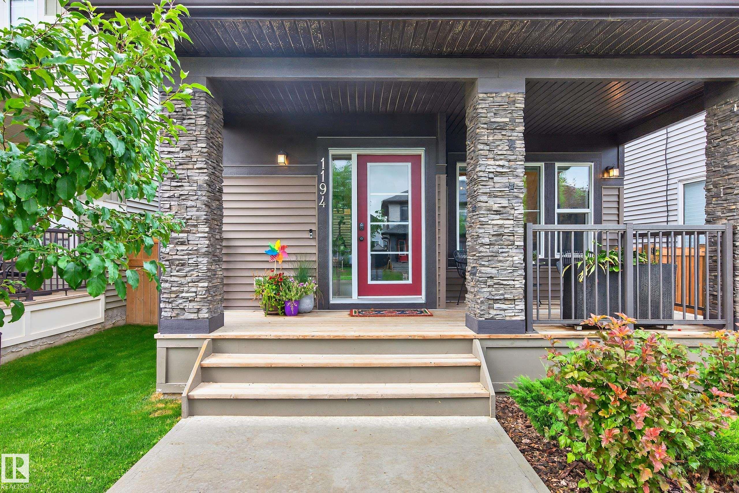 Photo 2 at 1194 Keswick Drive SW, Keswick, Edmonton