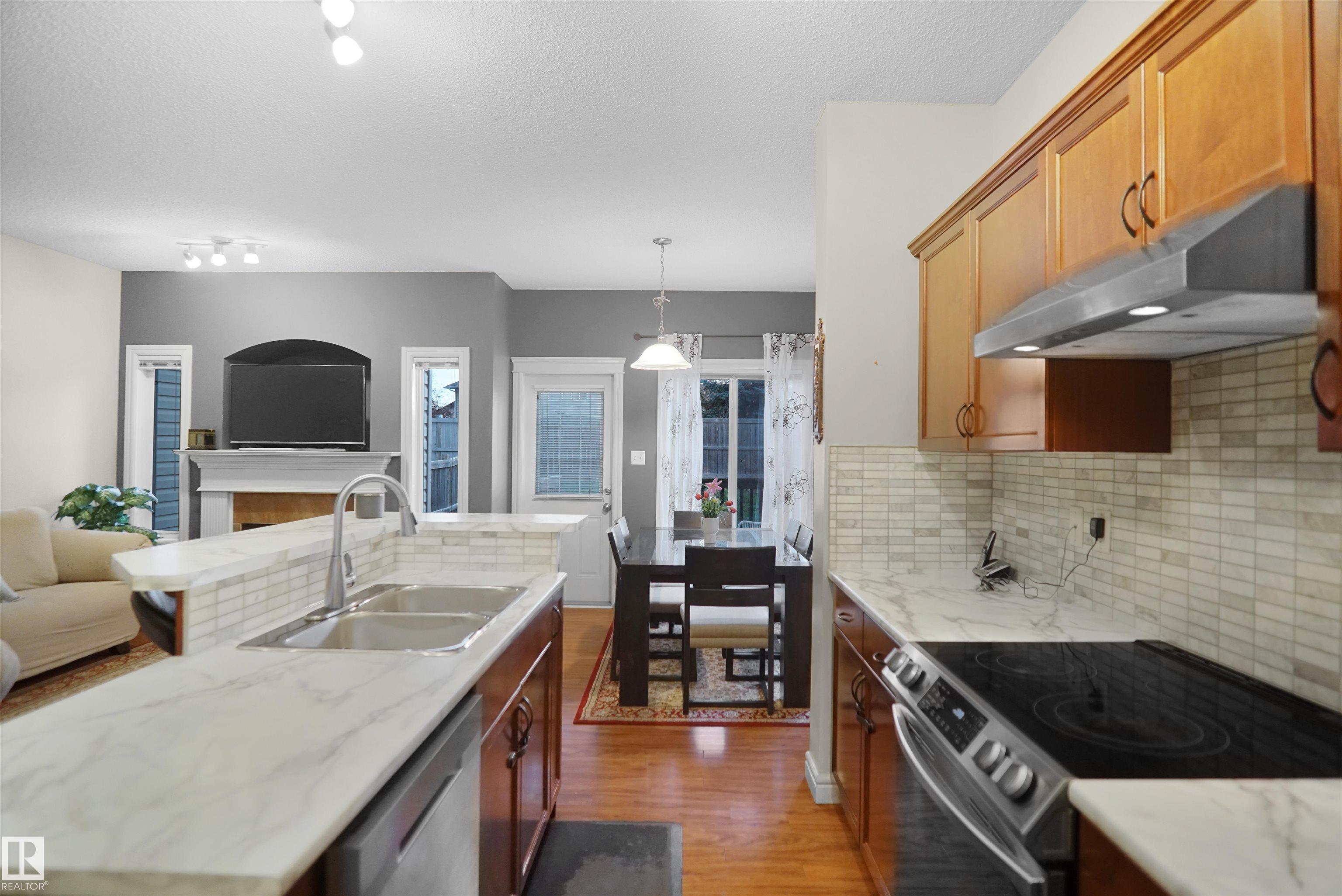 Photo 12 at 11409 13 Avenue SW, Rutherford, Edmonton