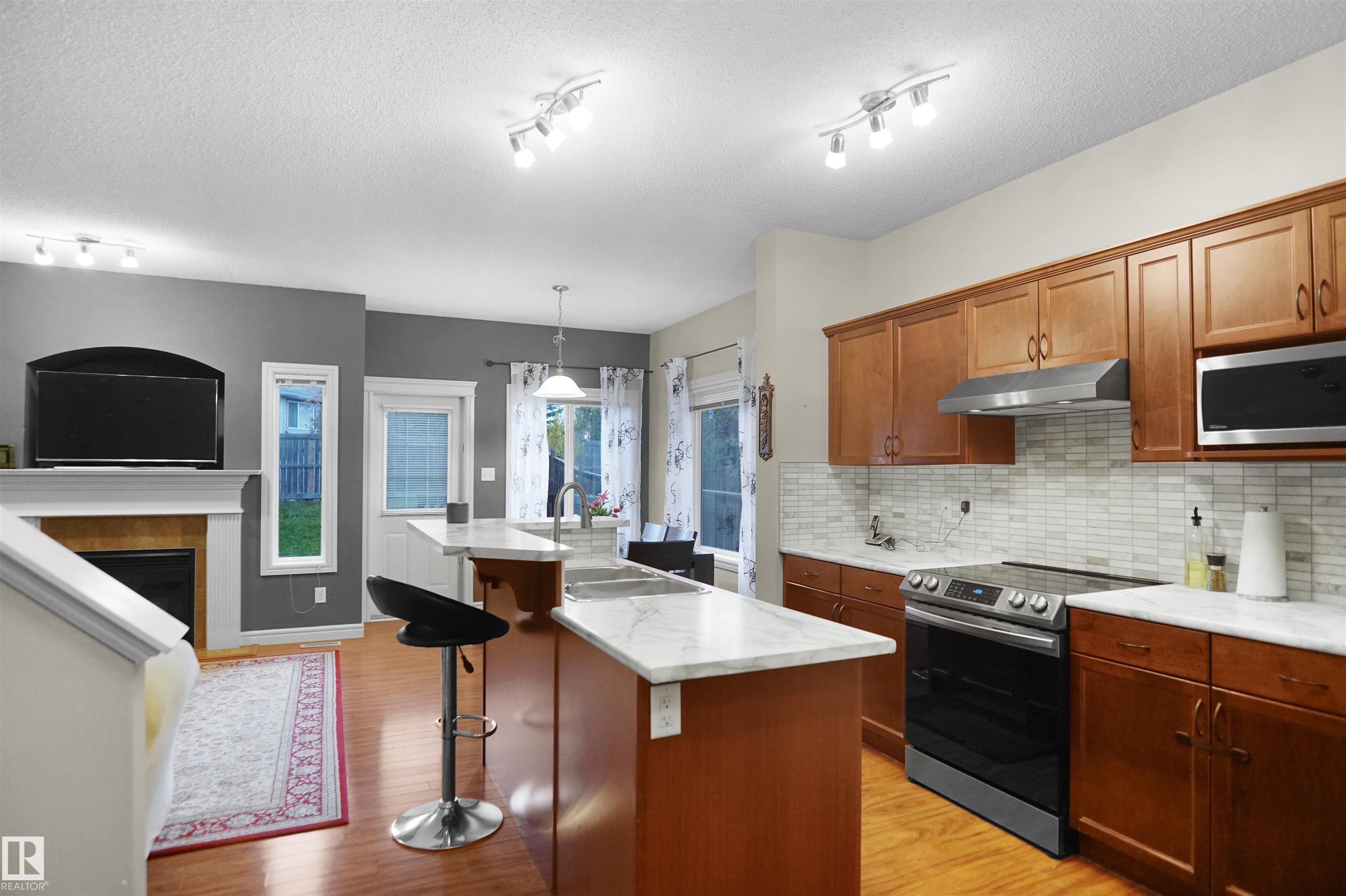 Photo 8 at 11409 13 Avenue SW, Rutherford, Edmonton