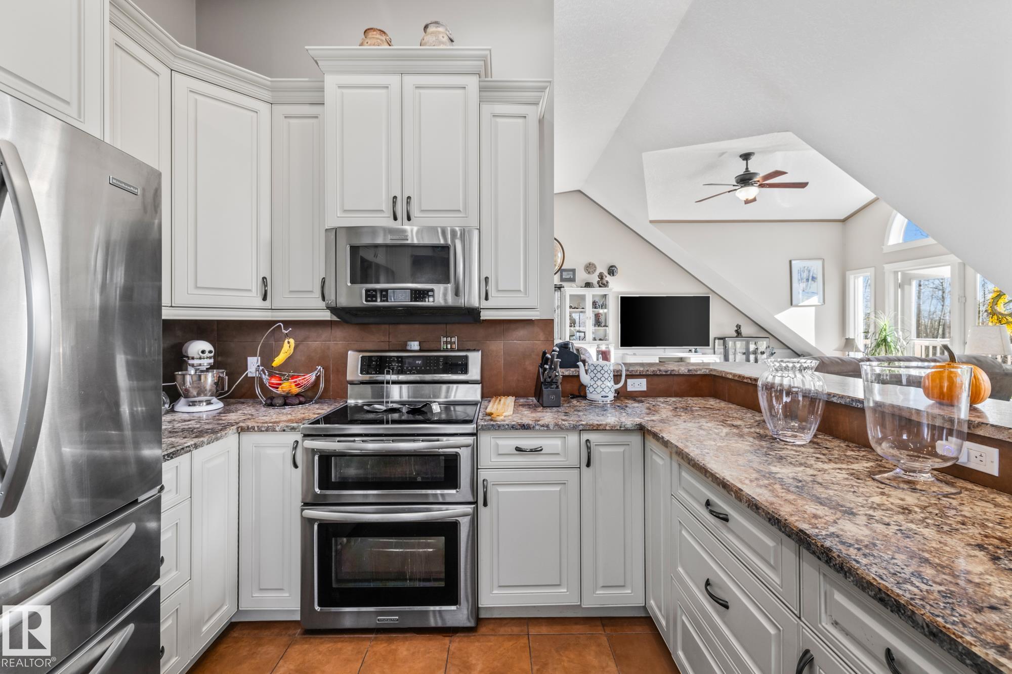 Photo 10 at 231 - 53320 Rge Road 30, Meso West I, Rural Parkland County