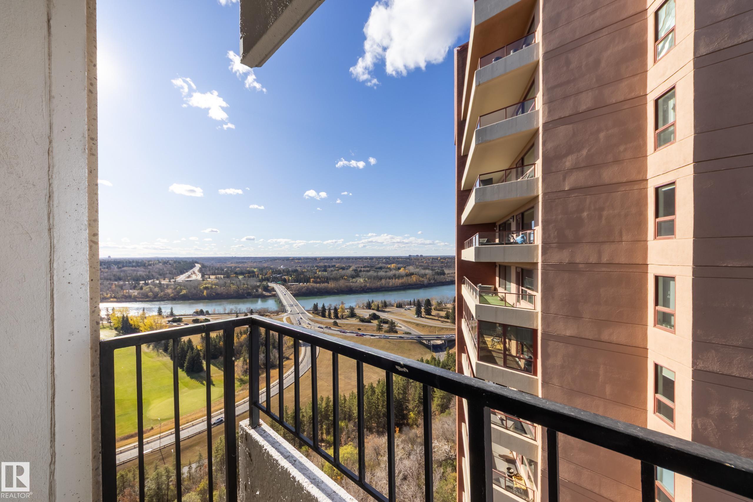 Photo 14 at 1503 - 12303 Jasper Avenue NW, Wîhkwêntôwin, Edmonton