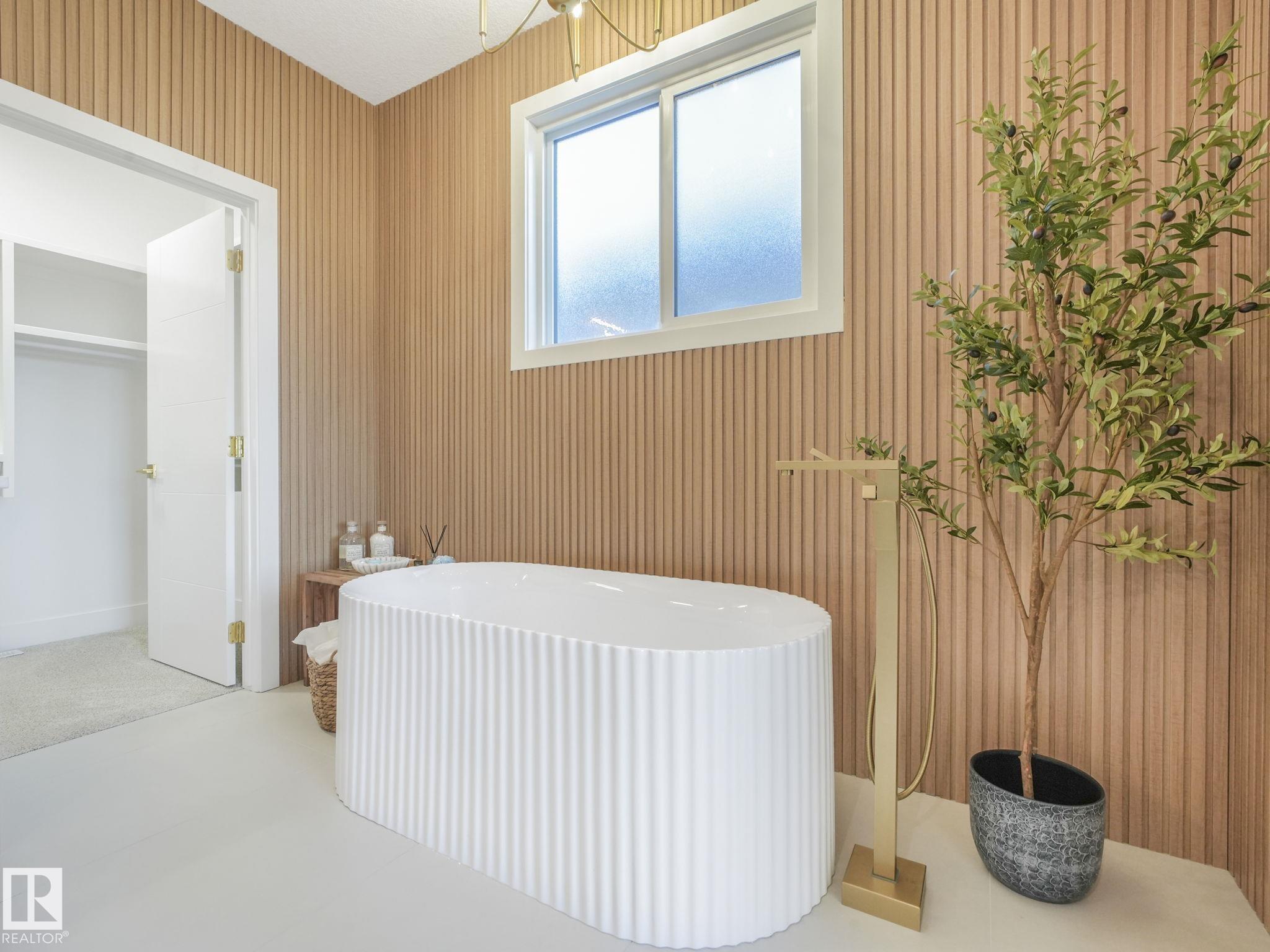 Photo 33 at 49 Birkshire Crescent, Hillshire, Sherwood Park