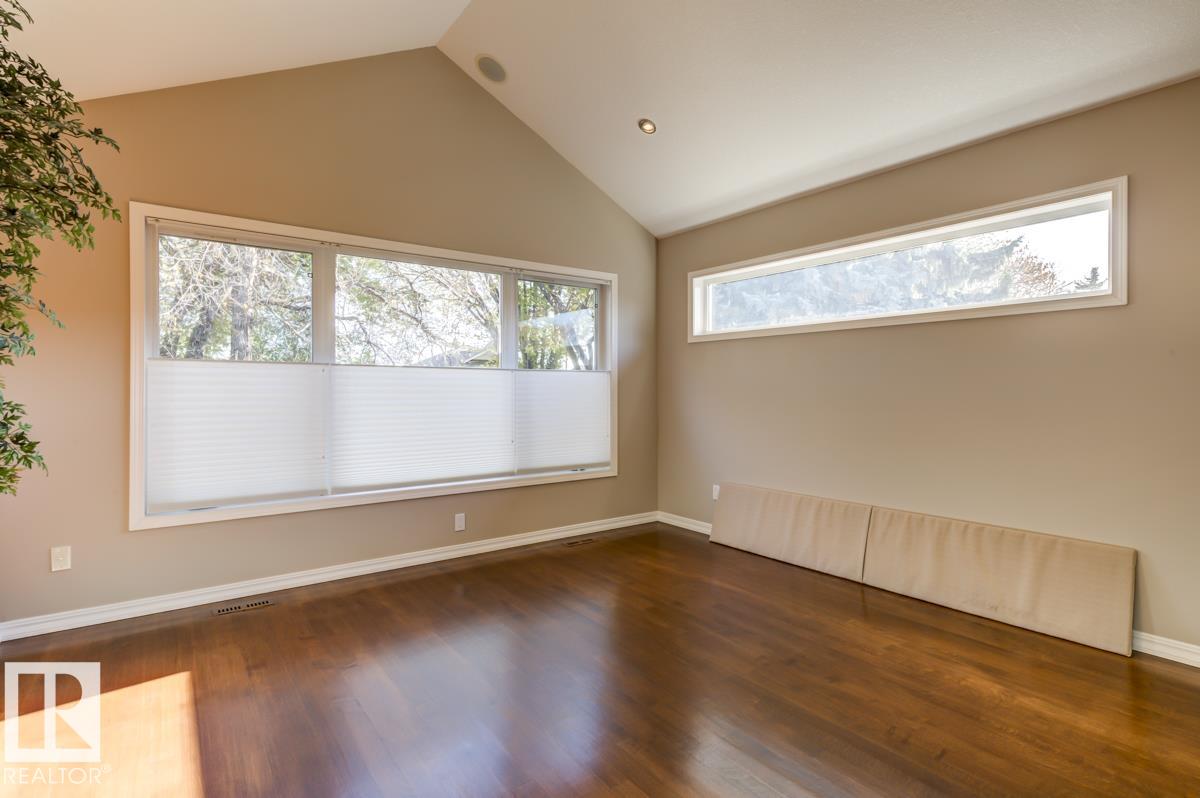 Photo 27 at 11122 52 Street NW, Highlands, Edmonton