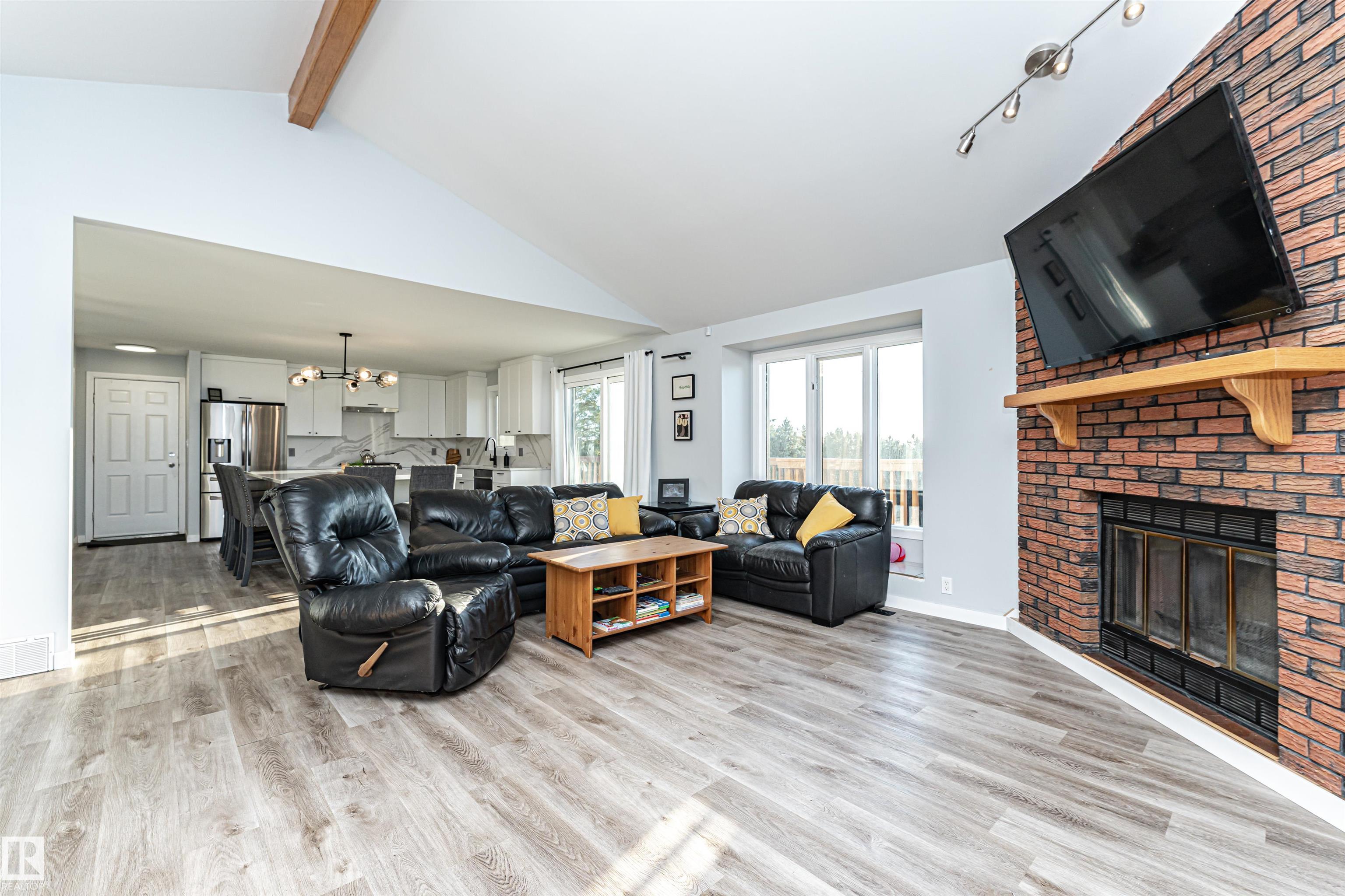 Photo 12 at 55517 Rr 240, Sturgeon Valley Vista, Rural Sturgeon County