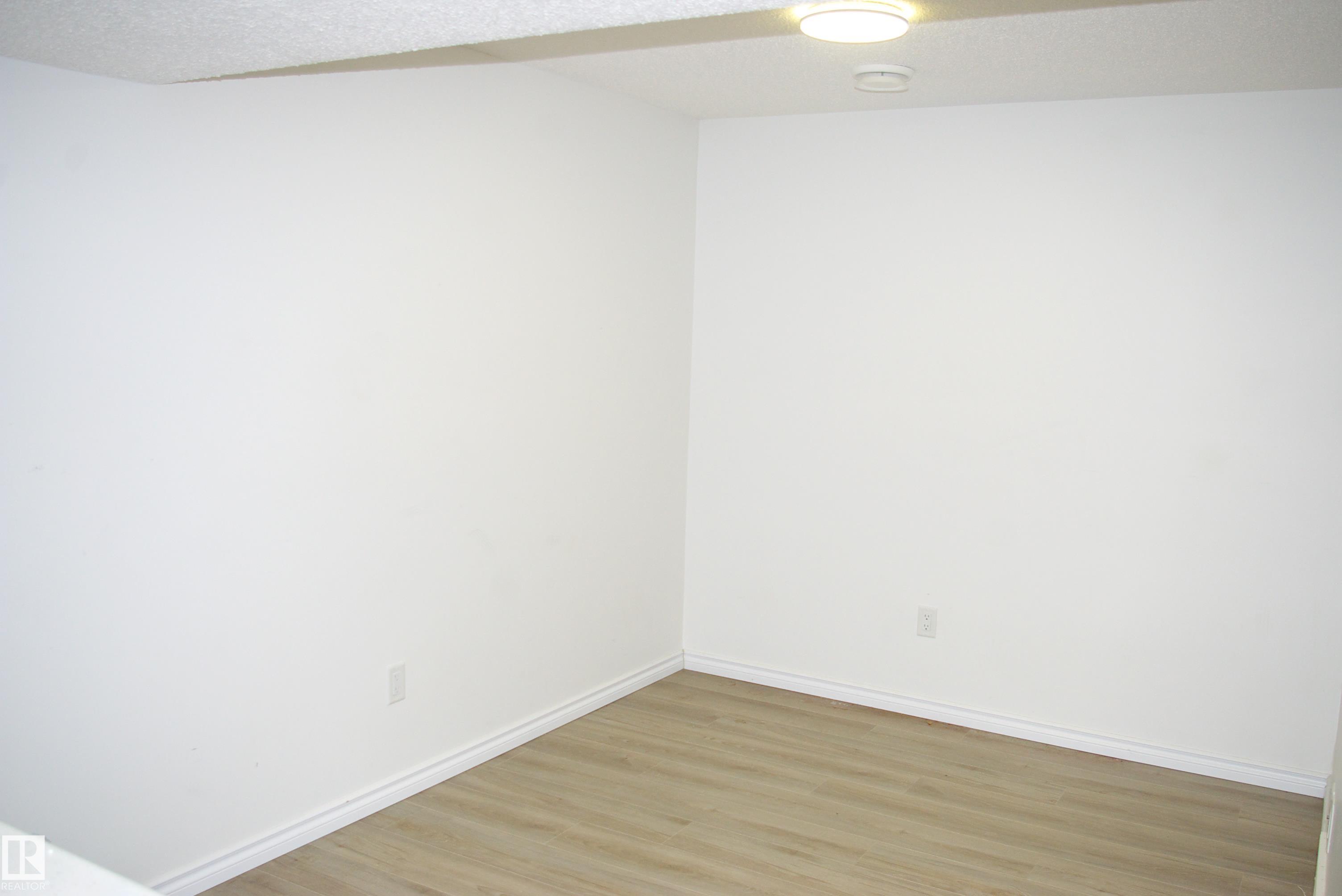 Photo 20 at 1303 Erker Crescent NW, Edgemont, Edmonton