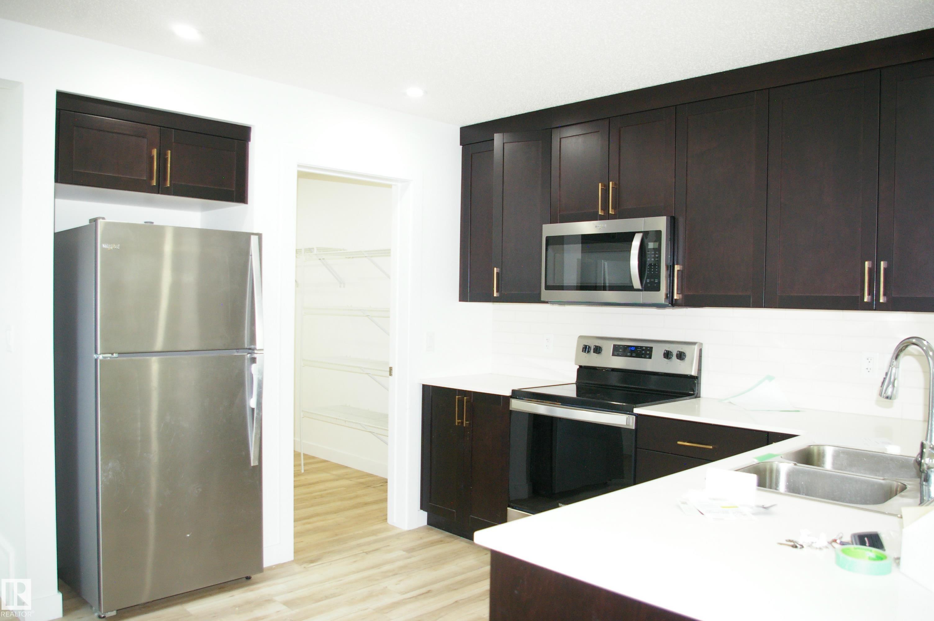 Photo 5 at 1303 Erker Crescent NW, Edgemont, Edmonton