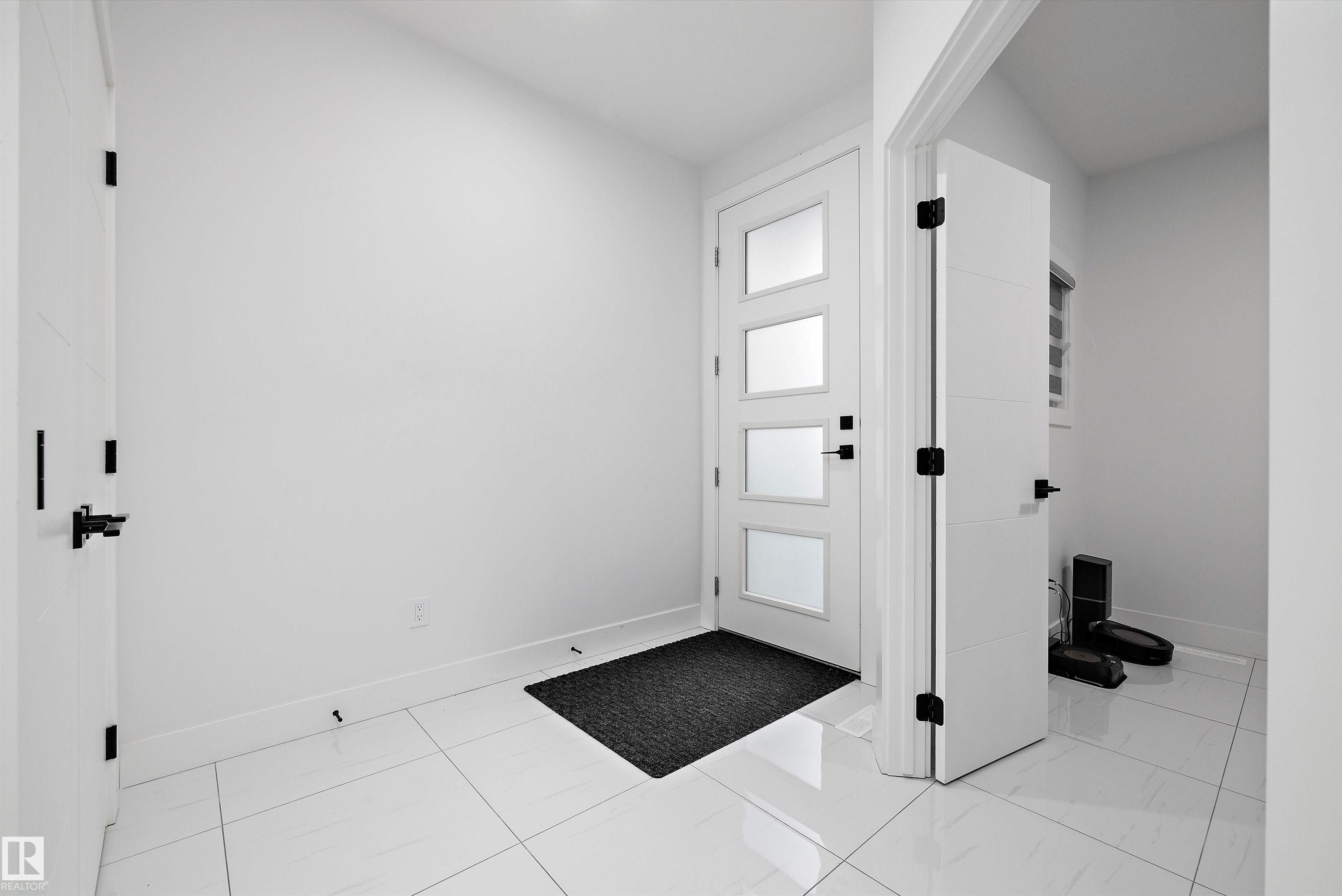 Photo 5 at 5343 Kimball Place SW, Keswick, Edmonton