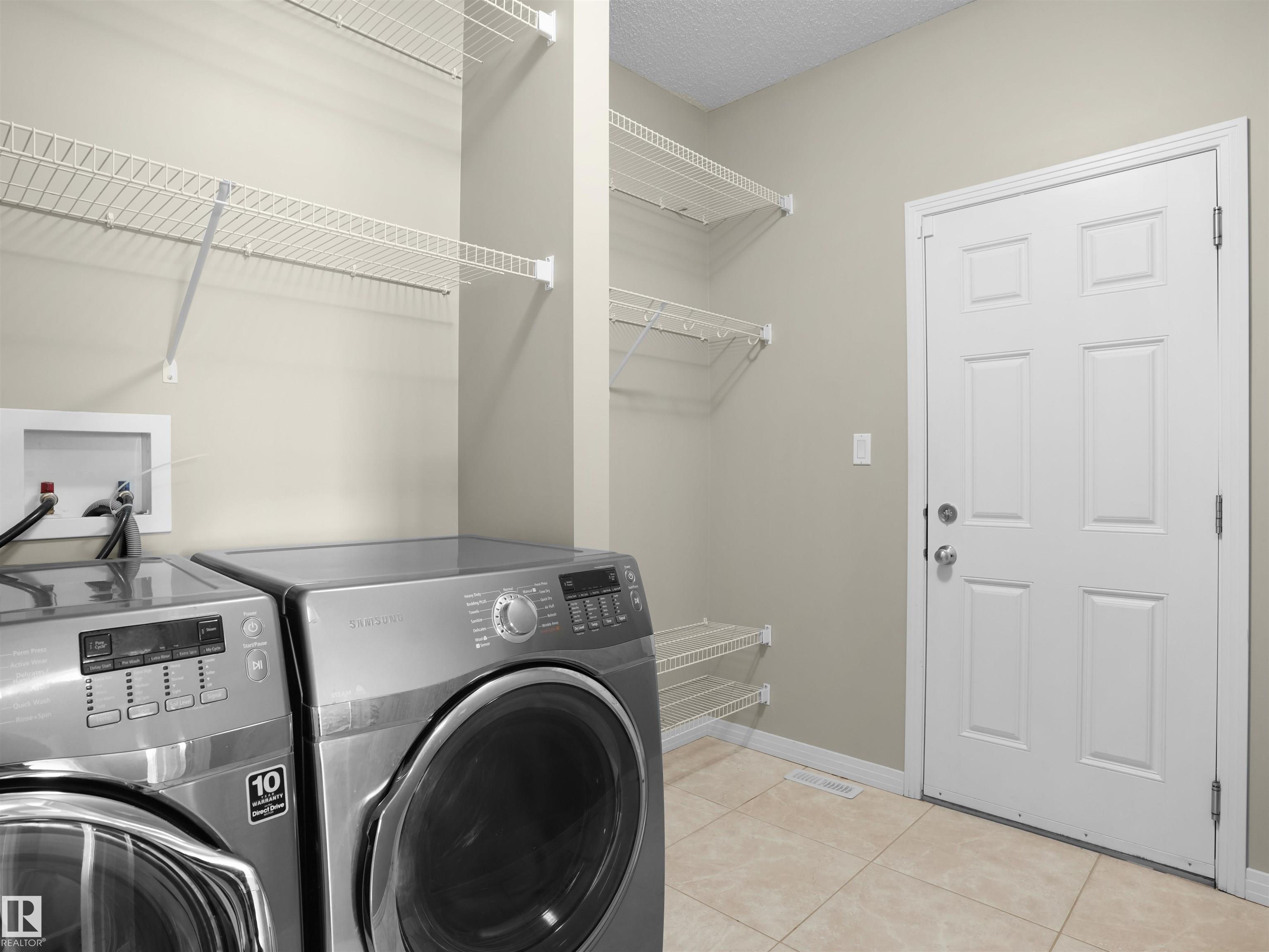 Photo 15 at 3907 6 Street NW, Maple Crest, Edmonton