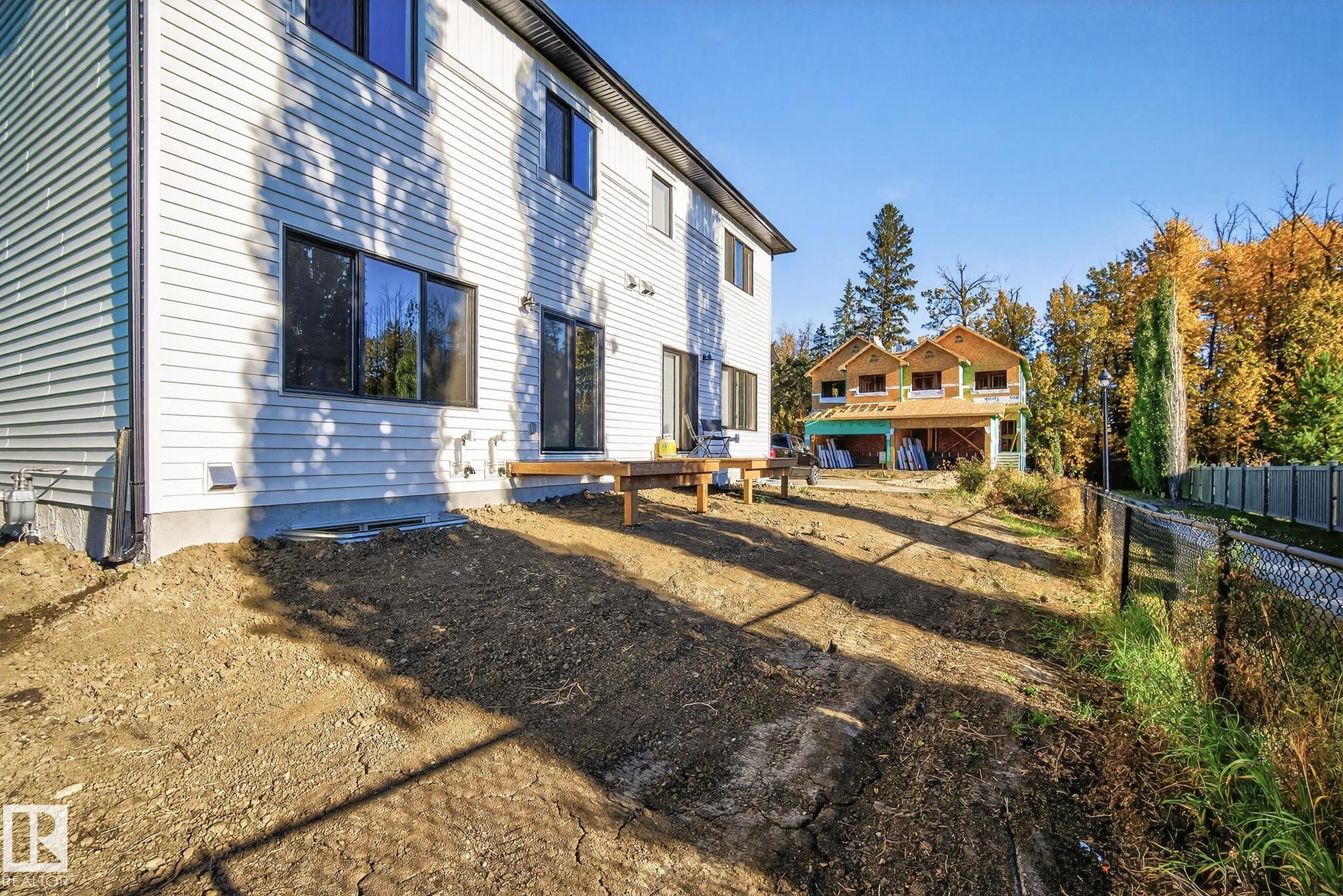 Photo 34 at 5 - 5122 213a Street NW, The Hamptons, Edmonton