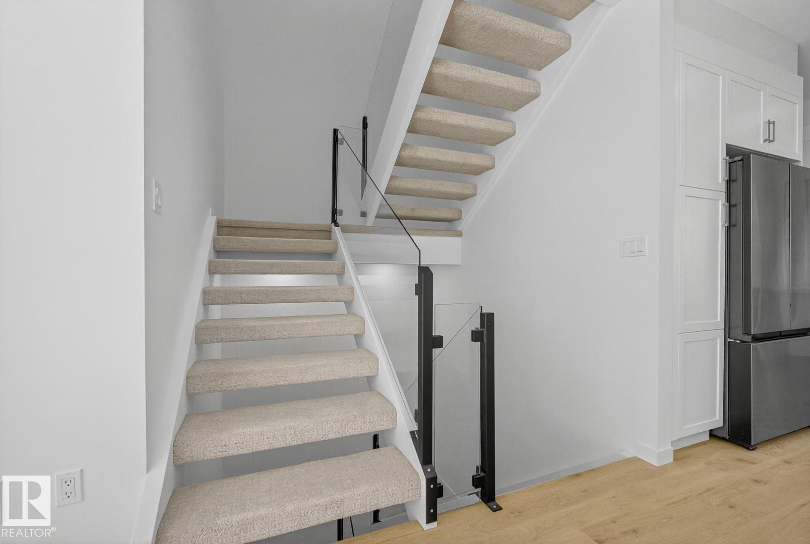 Photo 29 at 14502 103 Avenue NW, Grovenor, Edmonton