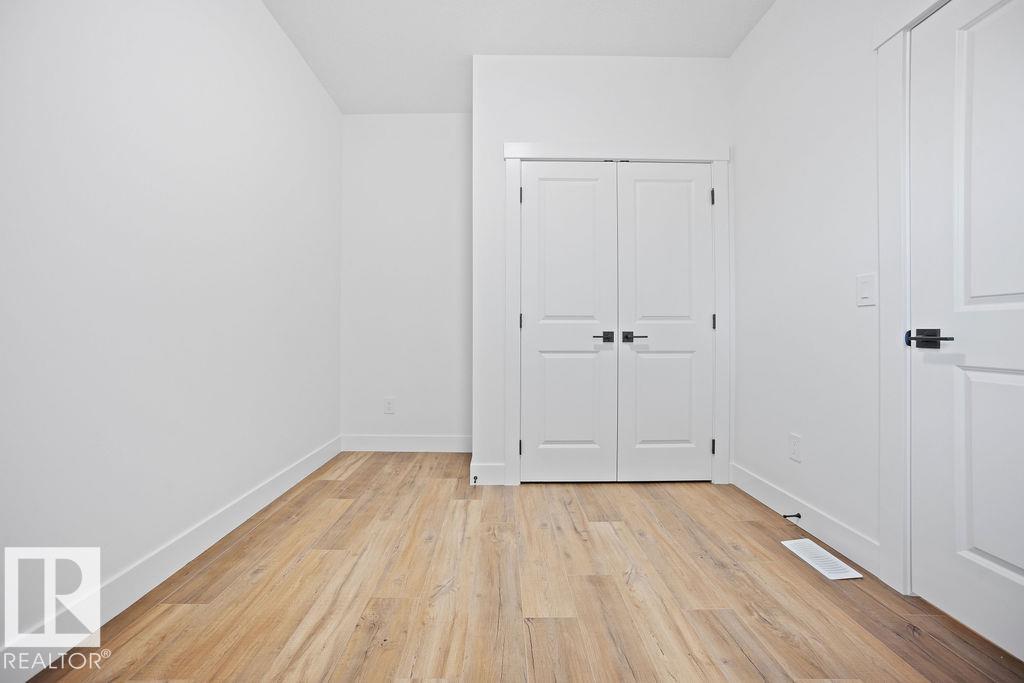 Photo 19 at 207 39 Avenue NW, Maple Crest, Edmonton