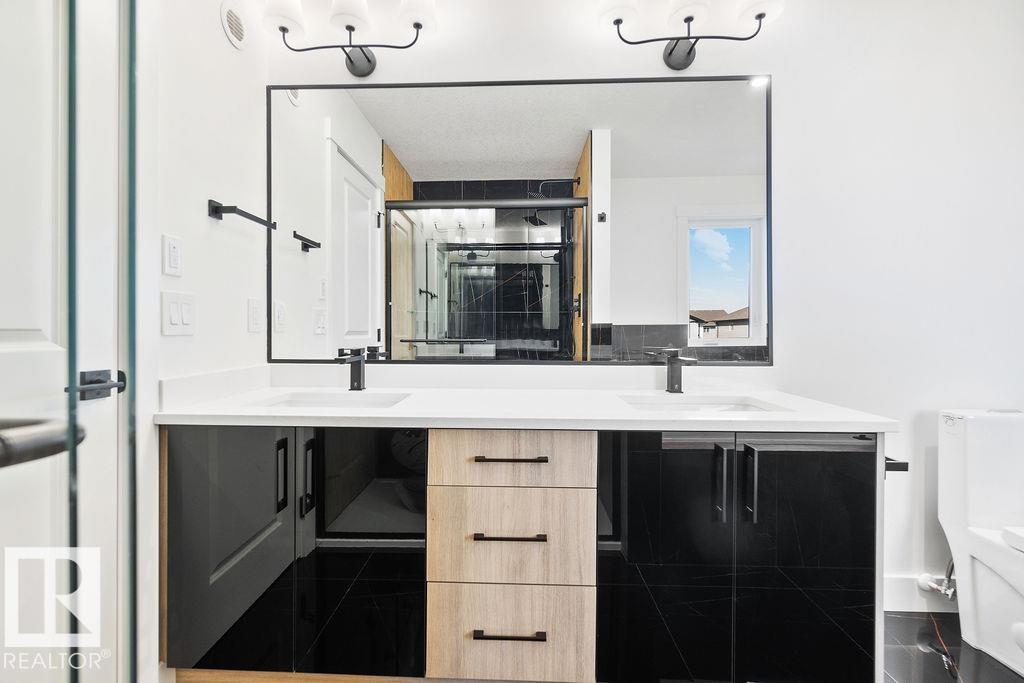 Photo 34 at 207 39 Avenue NW, Maple Crest, Edmonton