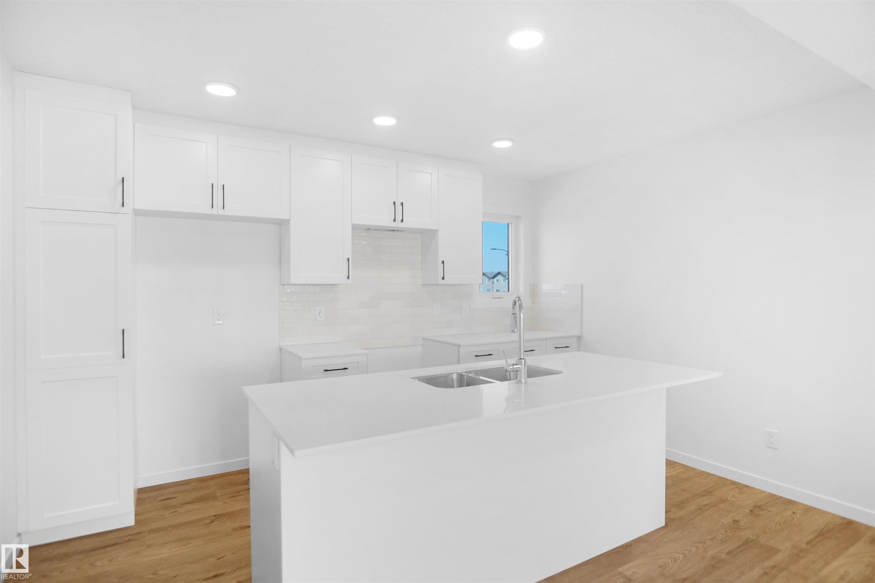 Photo 10 at 5150 River's Edge Way NW, River's Edge, Edmonton