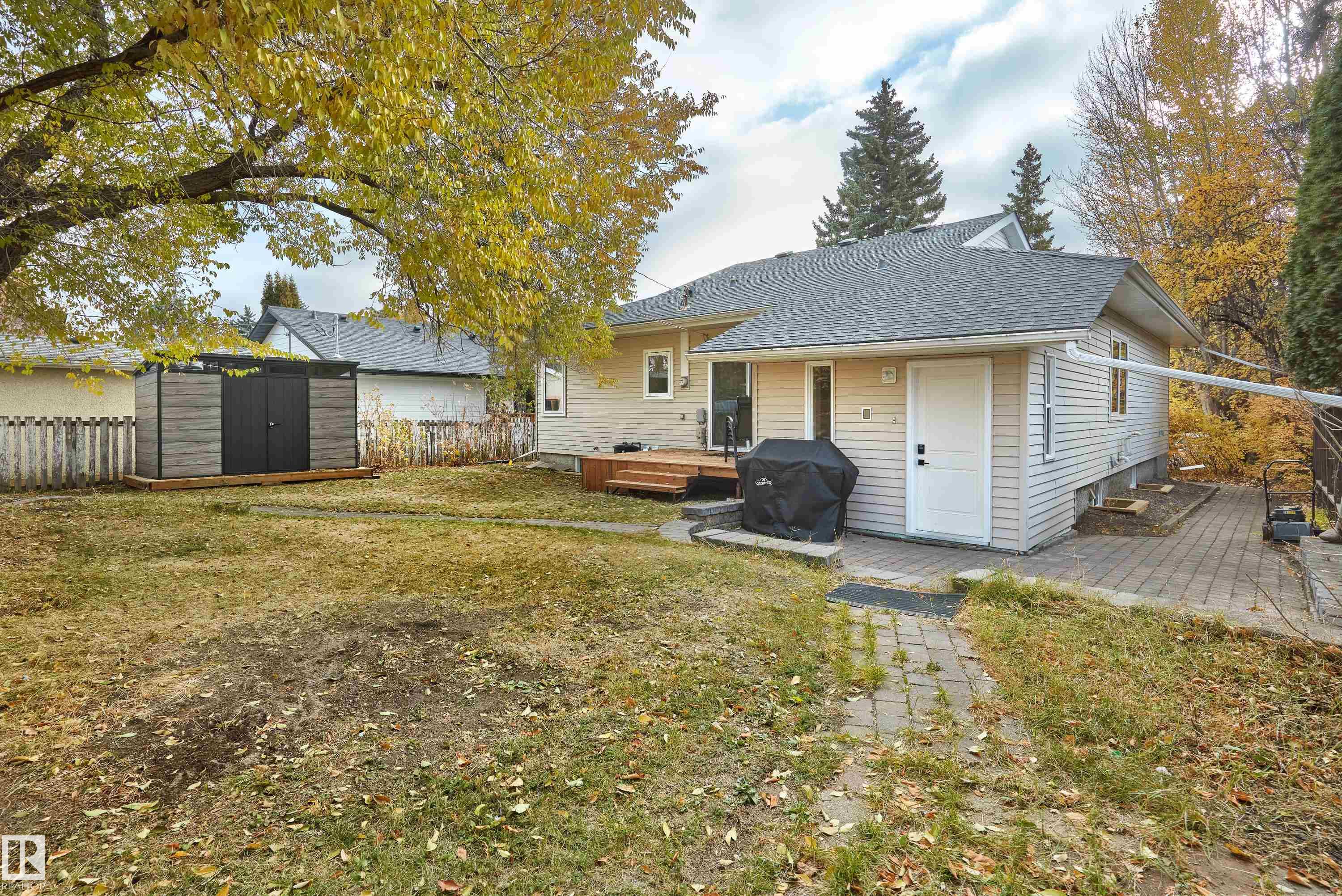 Photo 30 at 11650 72 Avenue NW, Belgravia, Edmonton