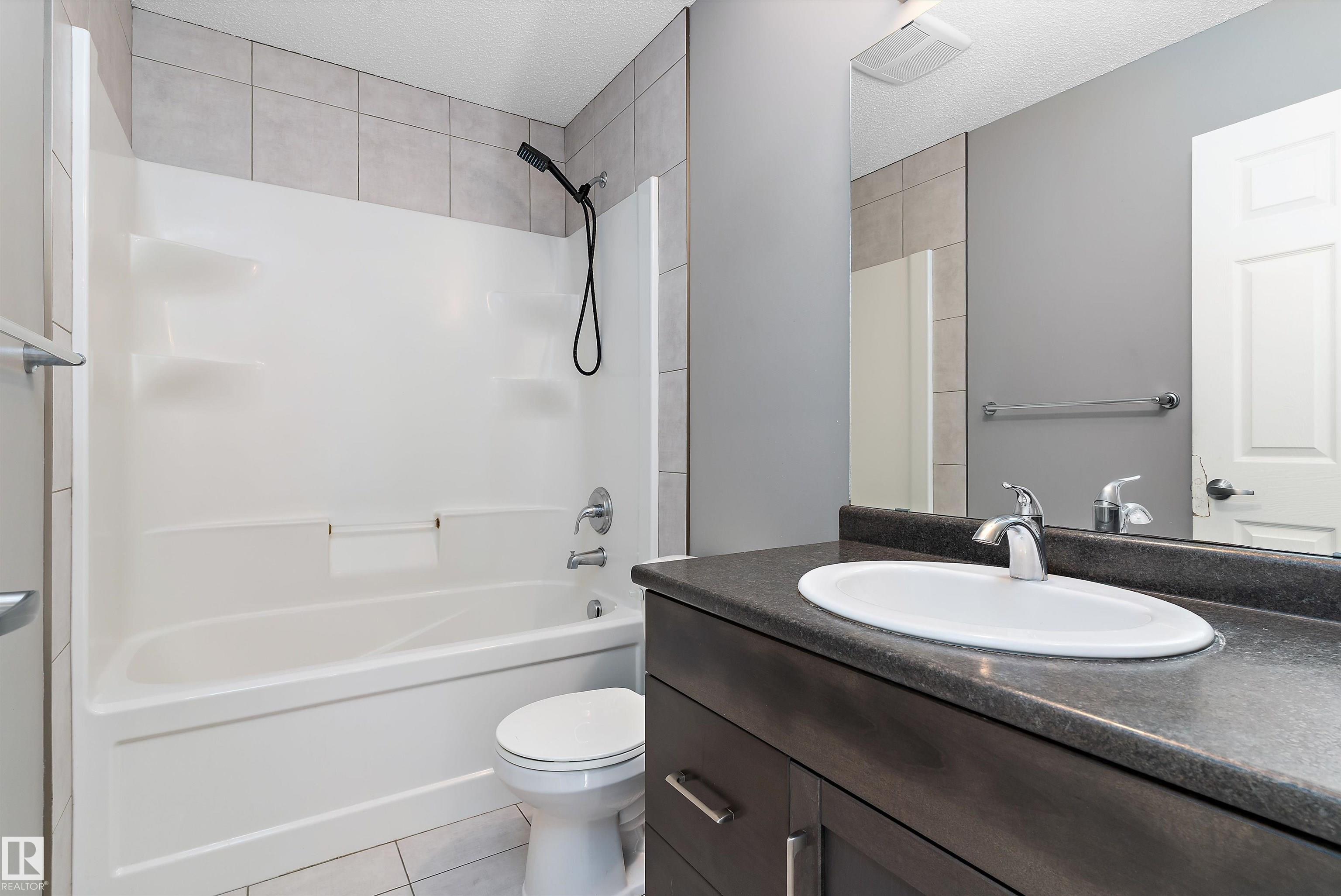 Photo 25 at 3520 49 Avenue, Forest Heights, Beaumont