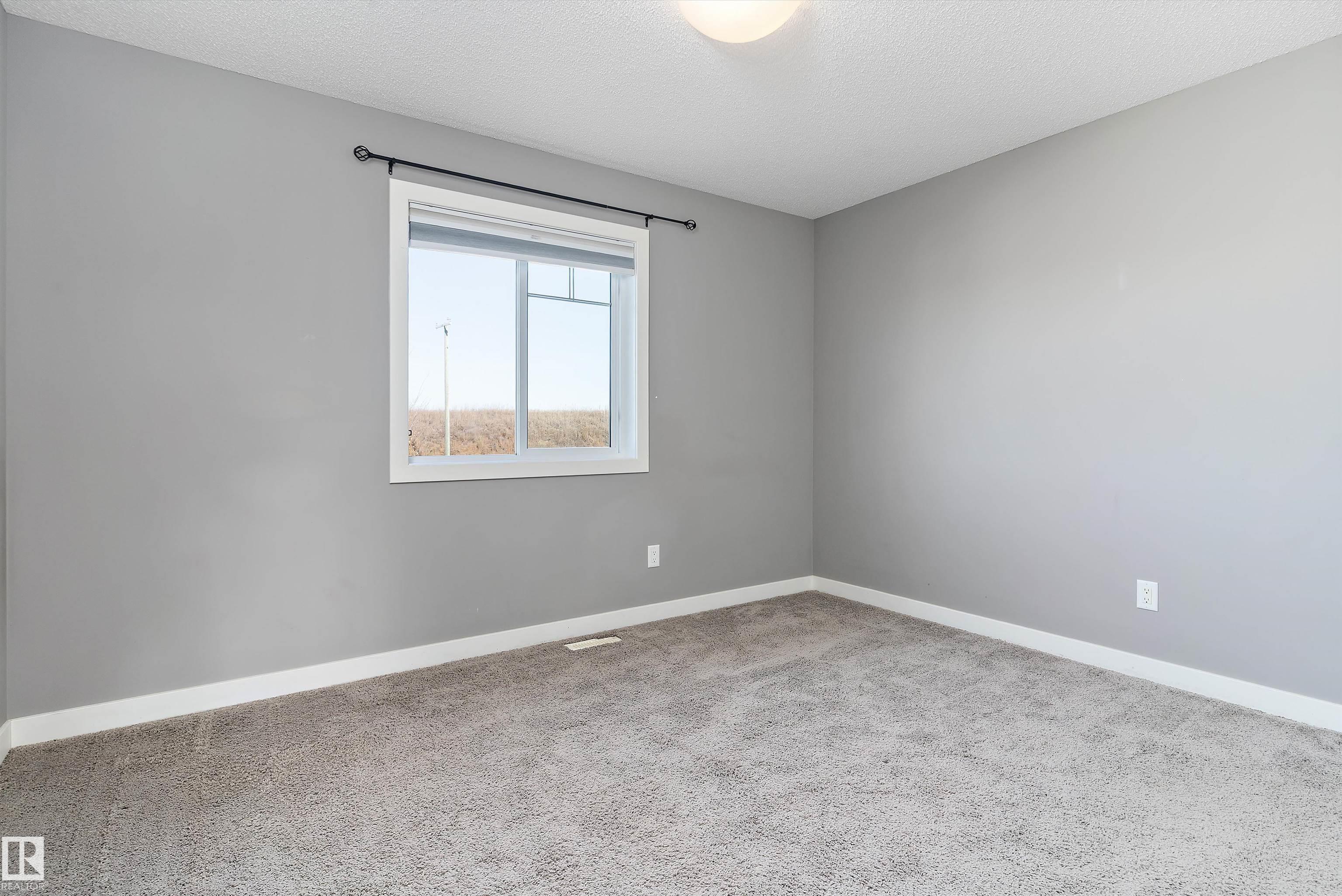 Photo 26 at 3520 49 Avenue, Forest Heights, Beaumont