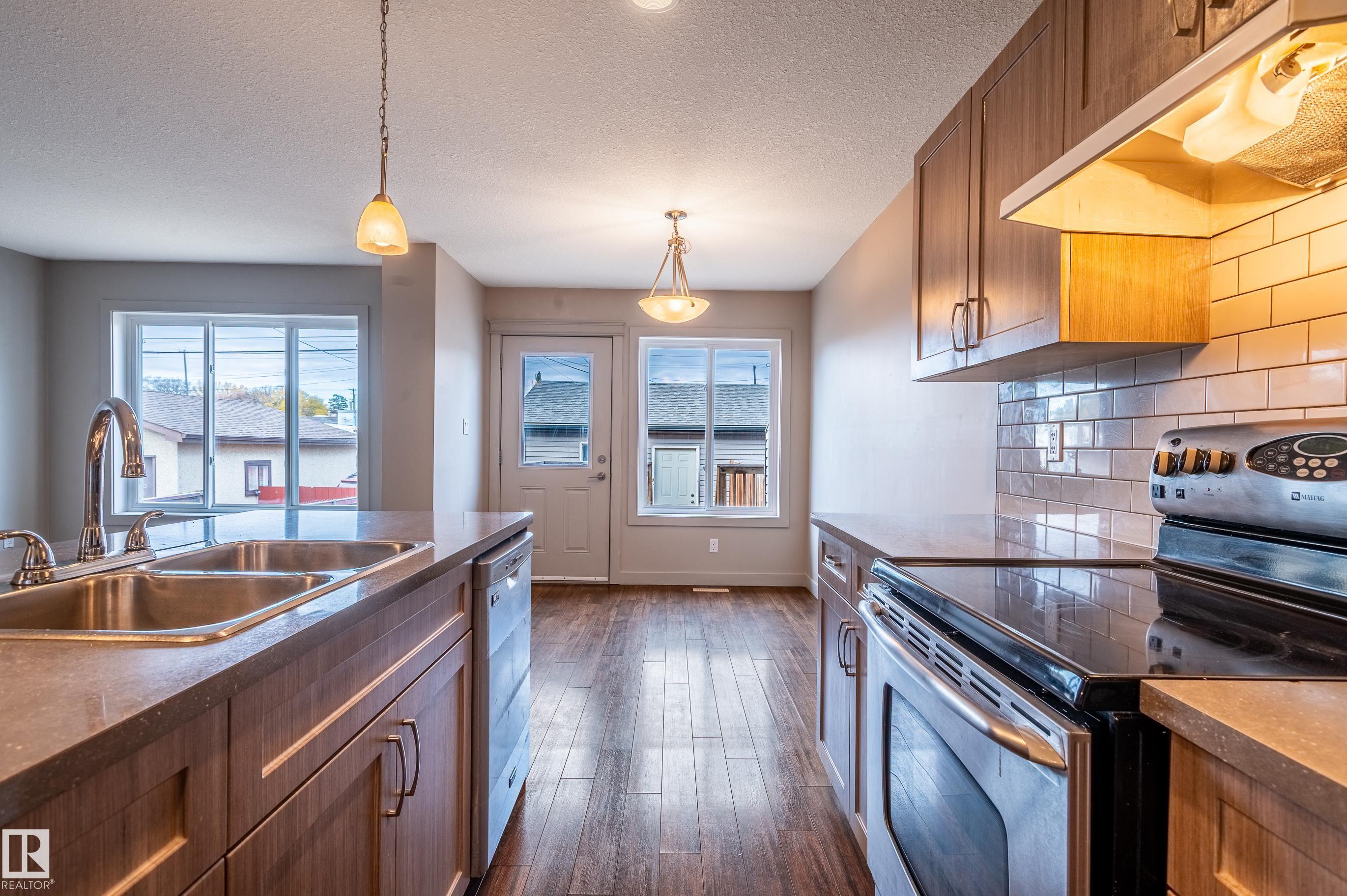 Photo 14 at 12126 65 Street NW, Montrose, Edmonton