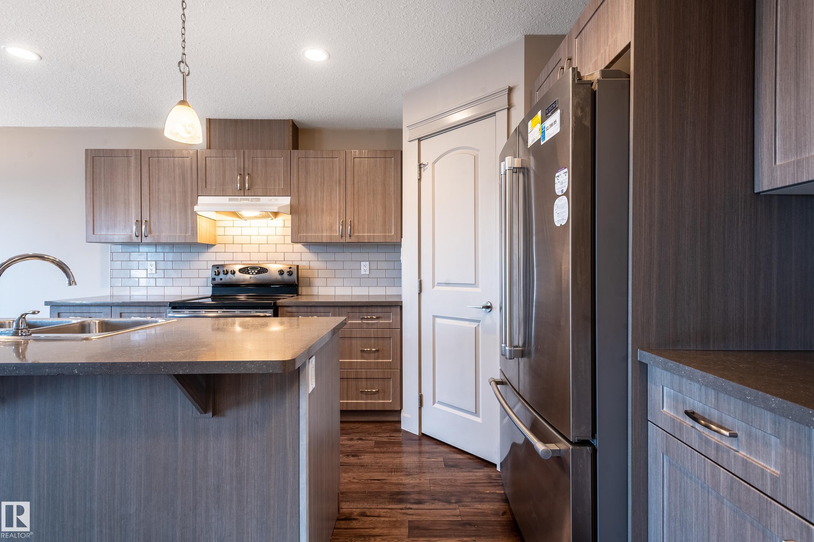 Photo 10 at 12126 65 Street NW, Montrose, Edmonton