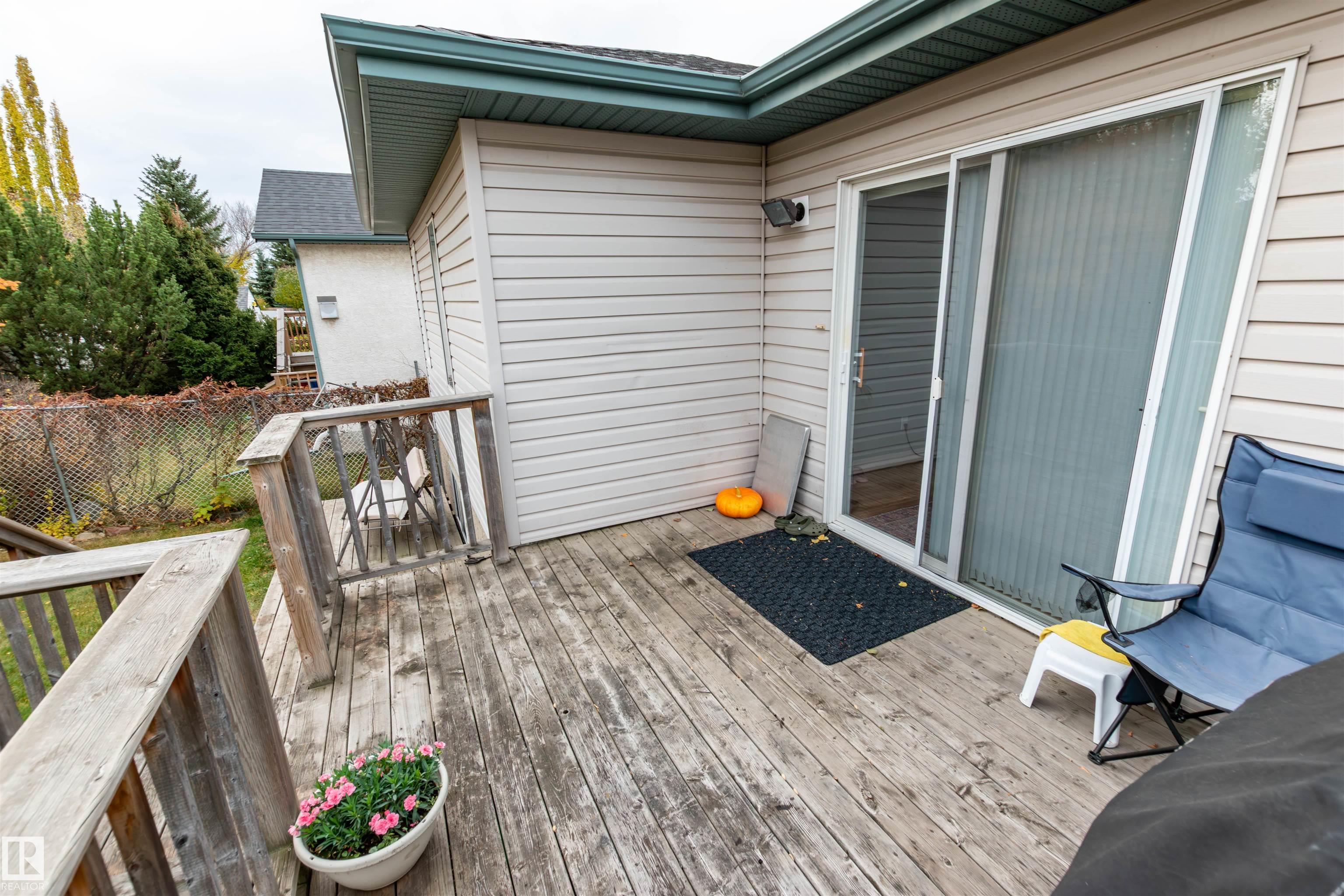Photo 31 at 208 Rainbow Crescent, Regency Park, Sherwood Park