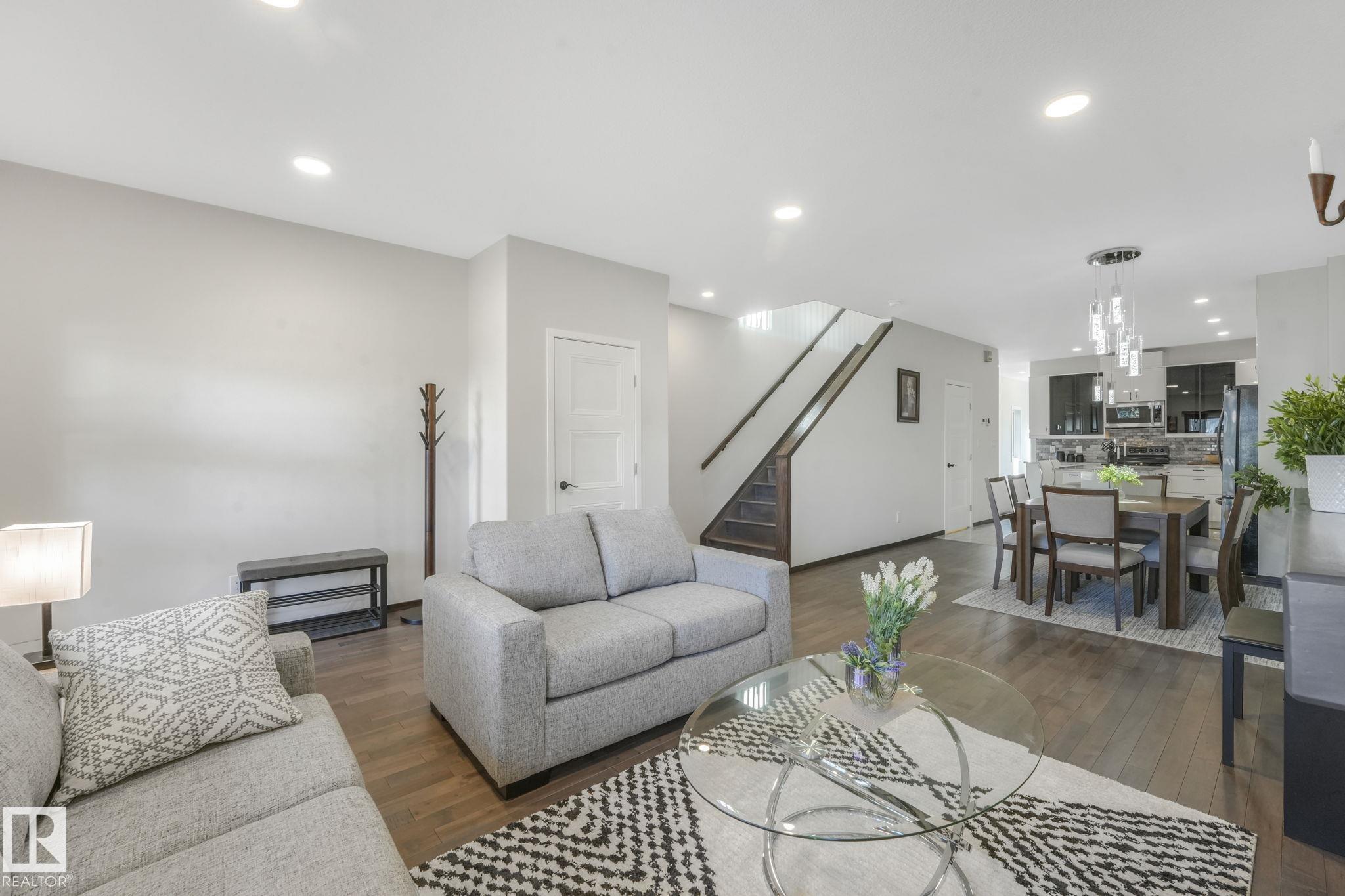 Photo 12 at 11625 126 Street NW, Inglewood, Edmonton