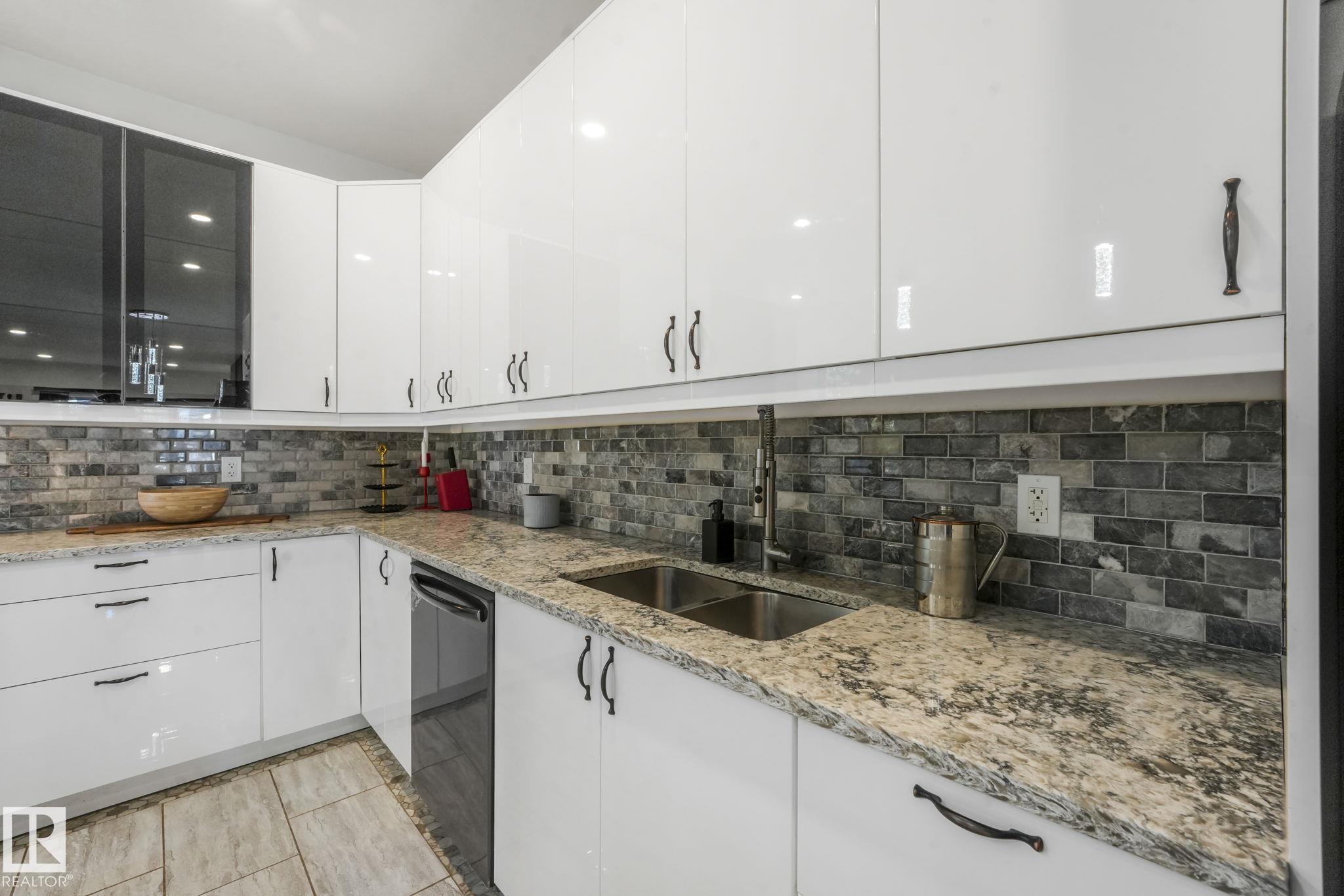 Photo 17 at 11625 126 Street NW, Inglewood, Edmonton