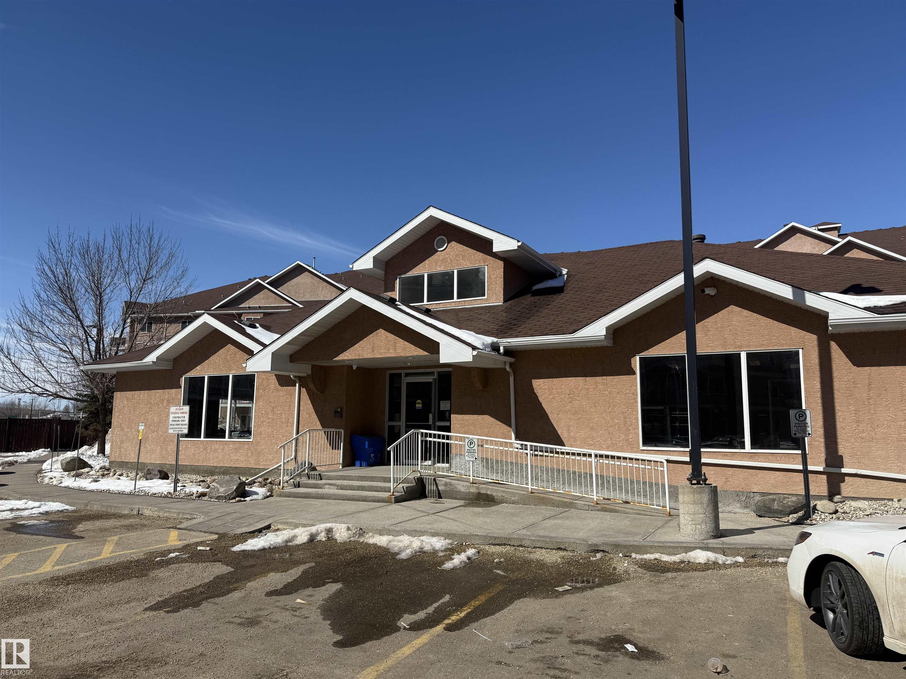 Photo 3 at 411 - 4316 139 Avenue NW, Clareview Town Centre, Edmonton