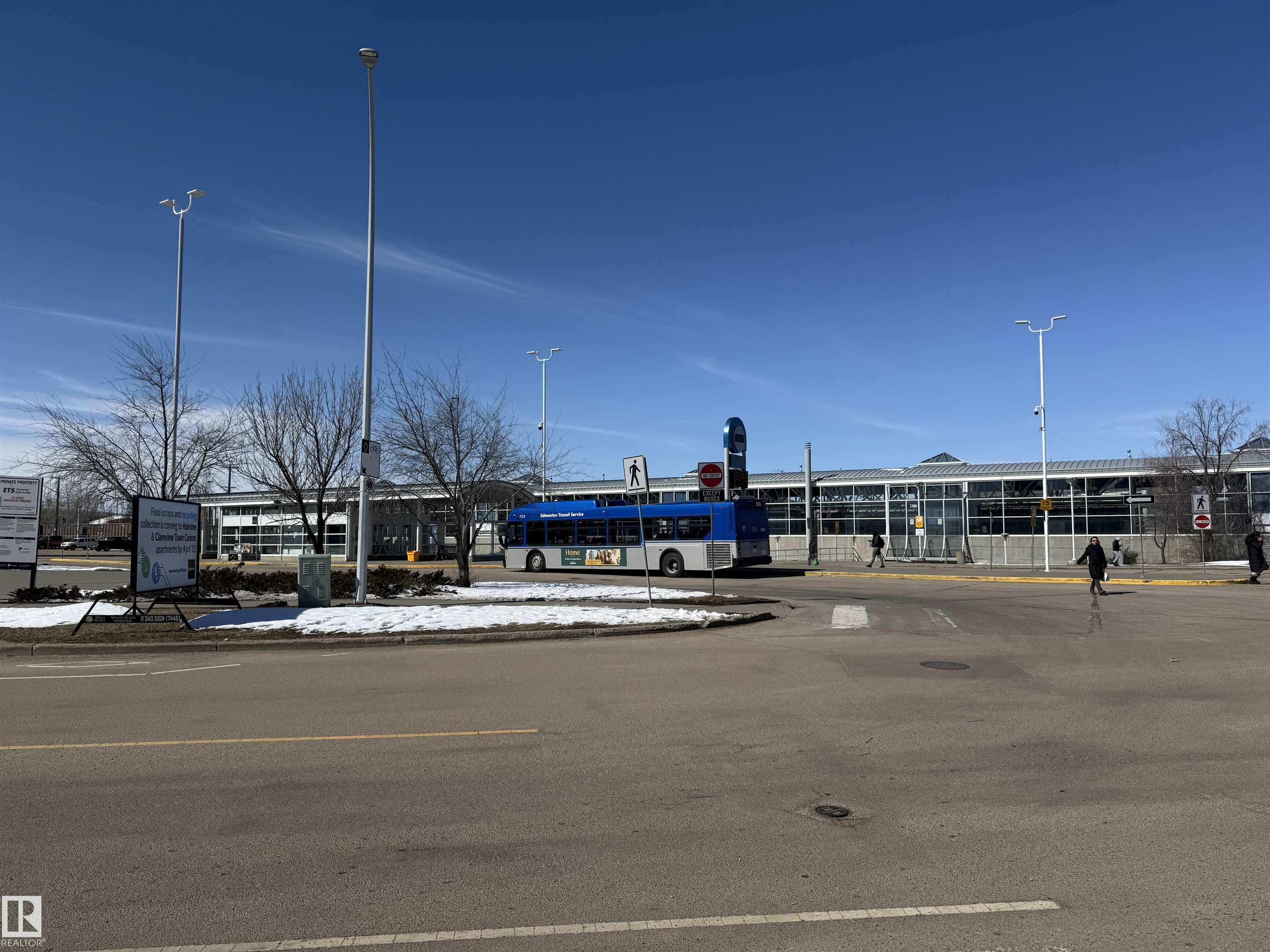 Photo 4 at 411 - 4316 139 Avenue NW, Clareview Town Centre, Edmonton