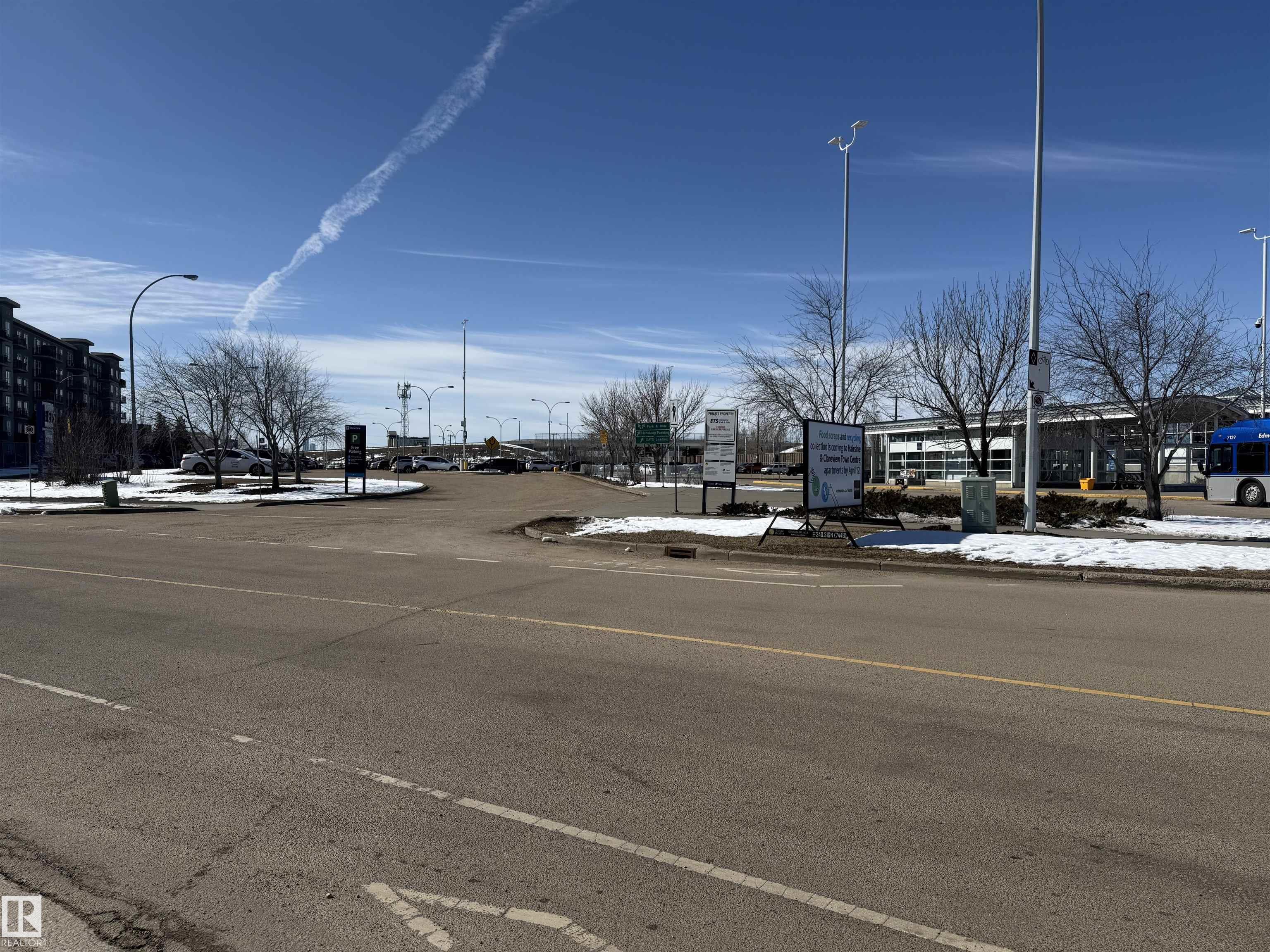 Photo 5 at 411 - 4316 139 Avenue NW, Clareview Town Centre, Edmonton